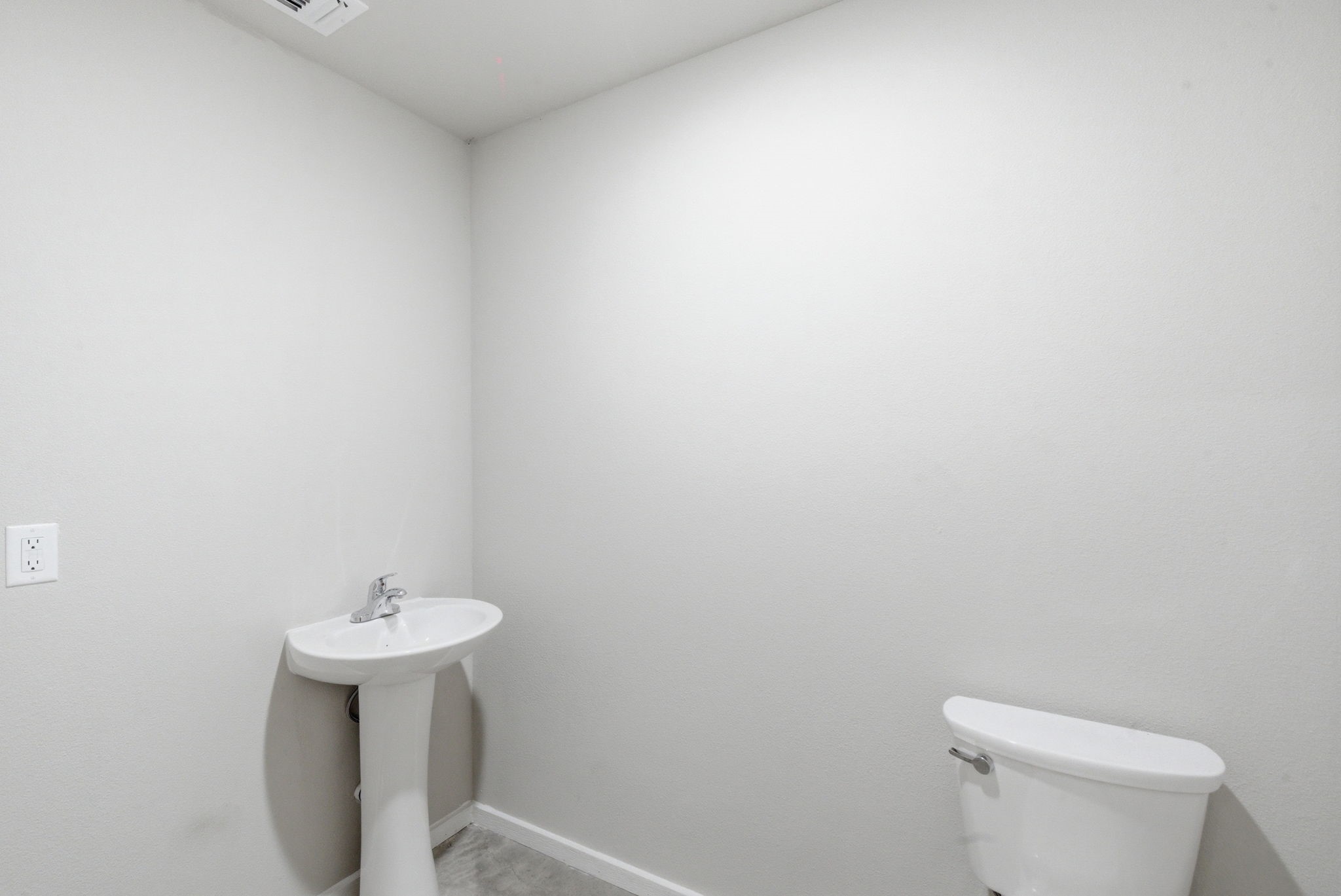 1726 N Main Weatherford TX 76086