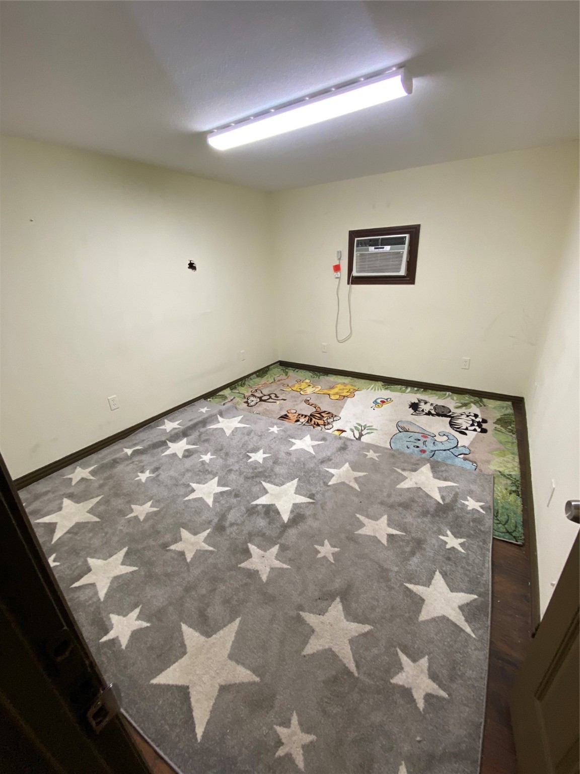 3367 Conflans Road Irving TX 75061