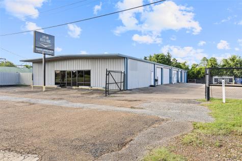 3698 E Marshall Avenue Longview TX 75602