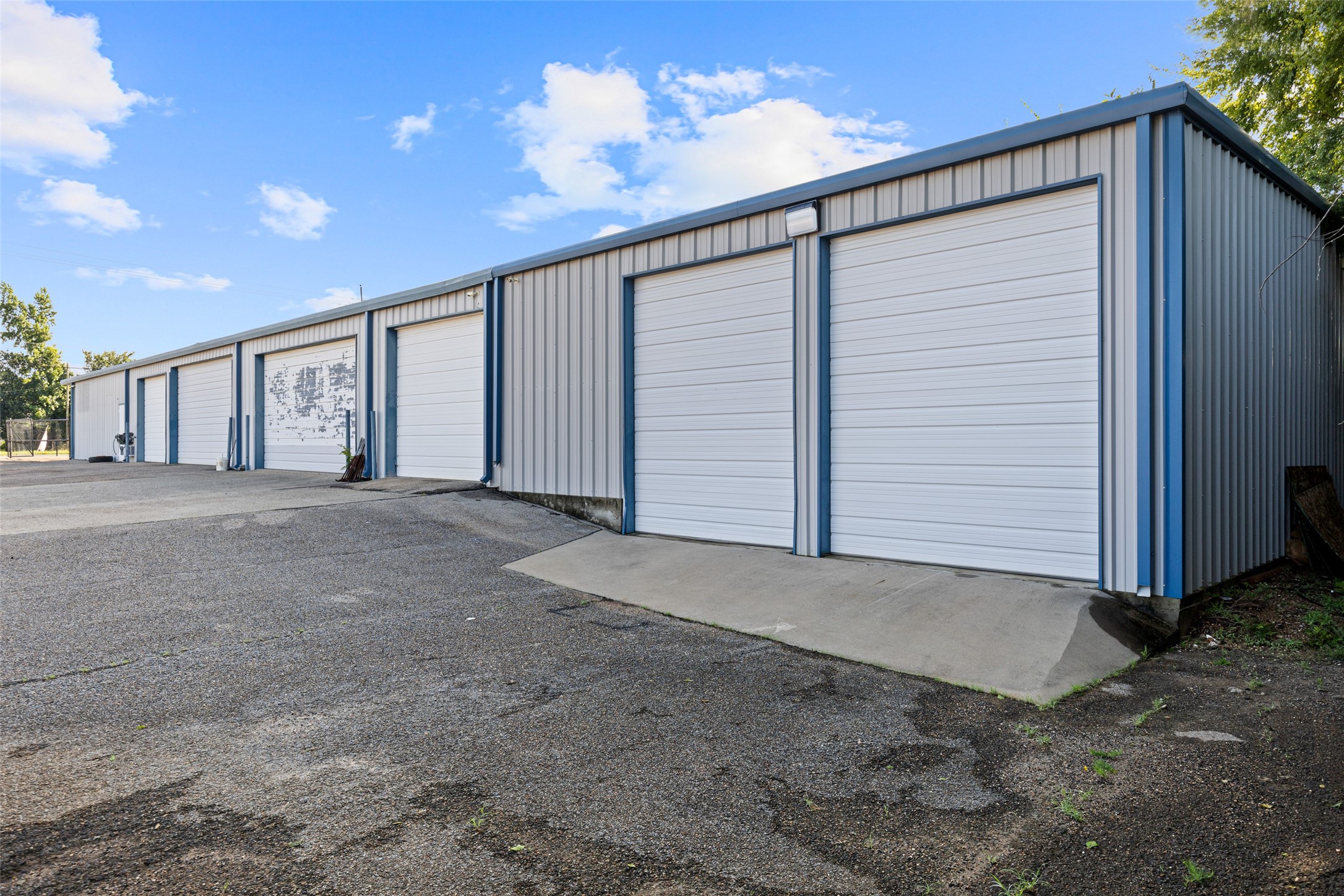 3698 E Marshall Avenue Longview TX 75602