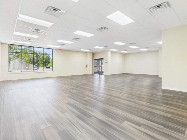 520 N Main Street Lindale TX 75771