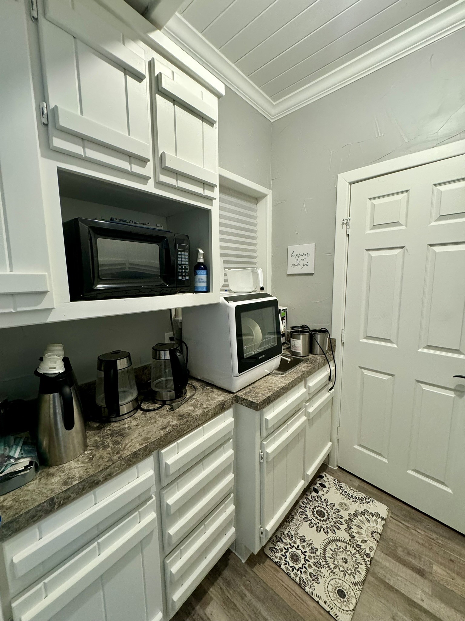 932 E Highway 199 E Springtown TX 76082