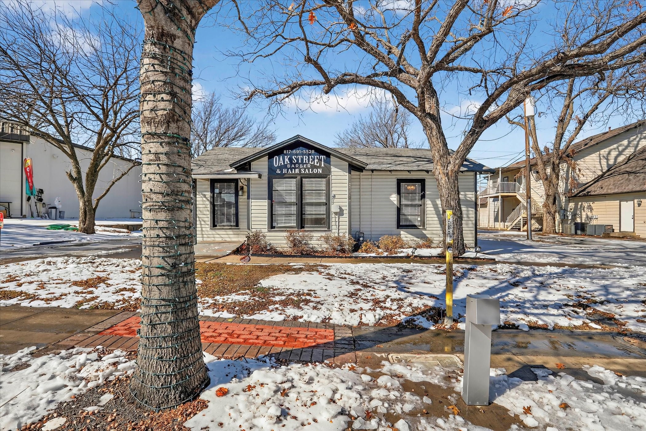 505 N Oak Street Roanoke TX 76262