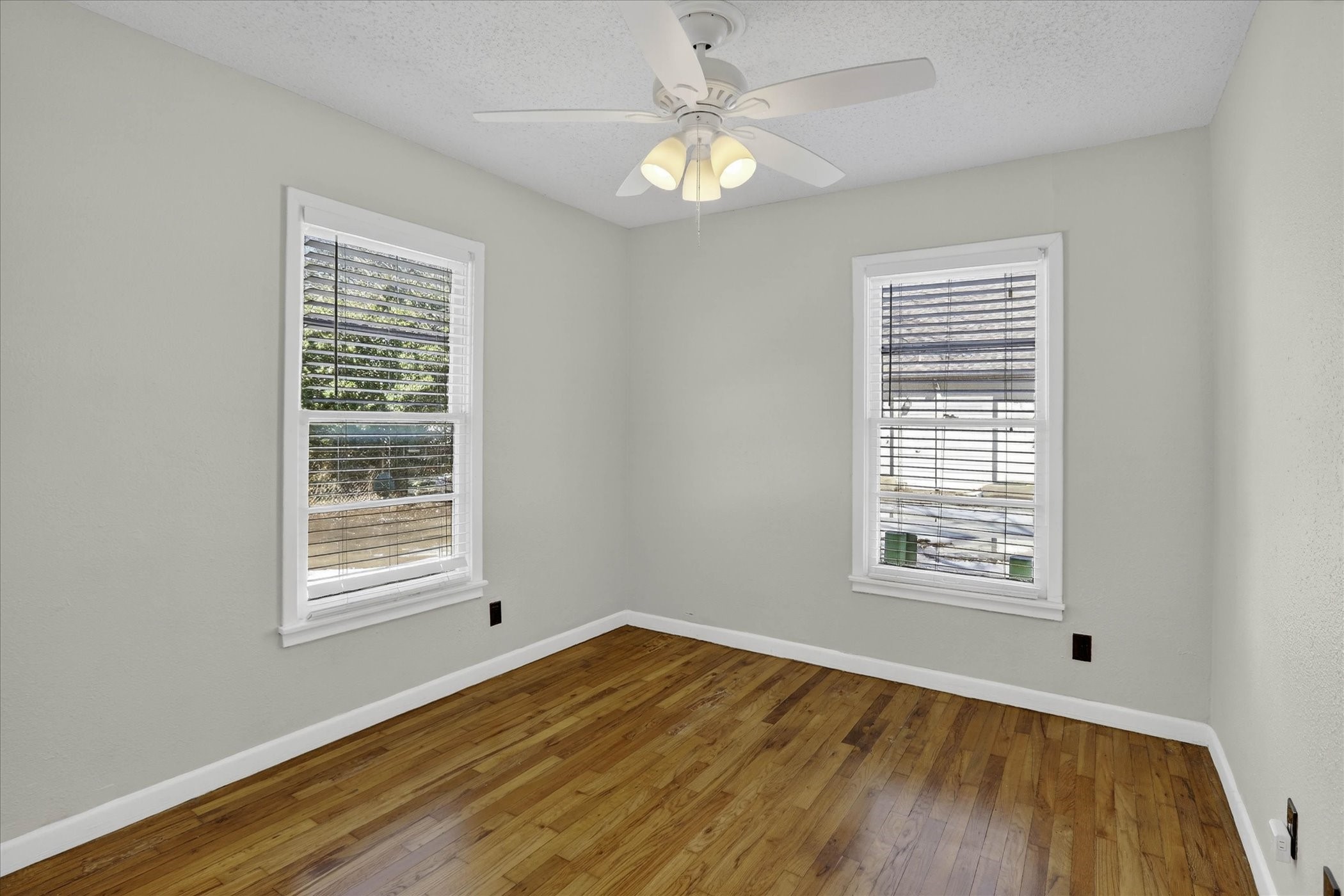 505 N Oak Street Roanoke TX 76262