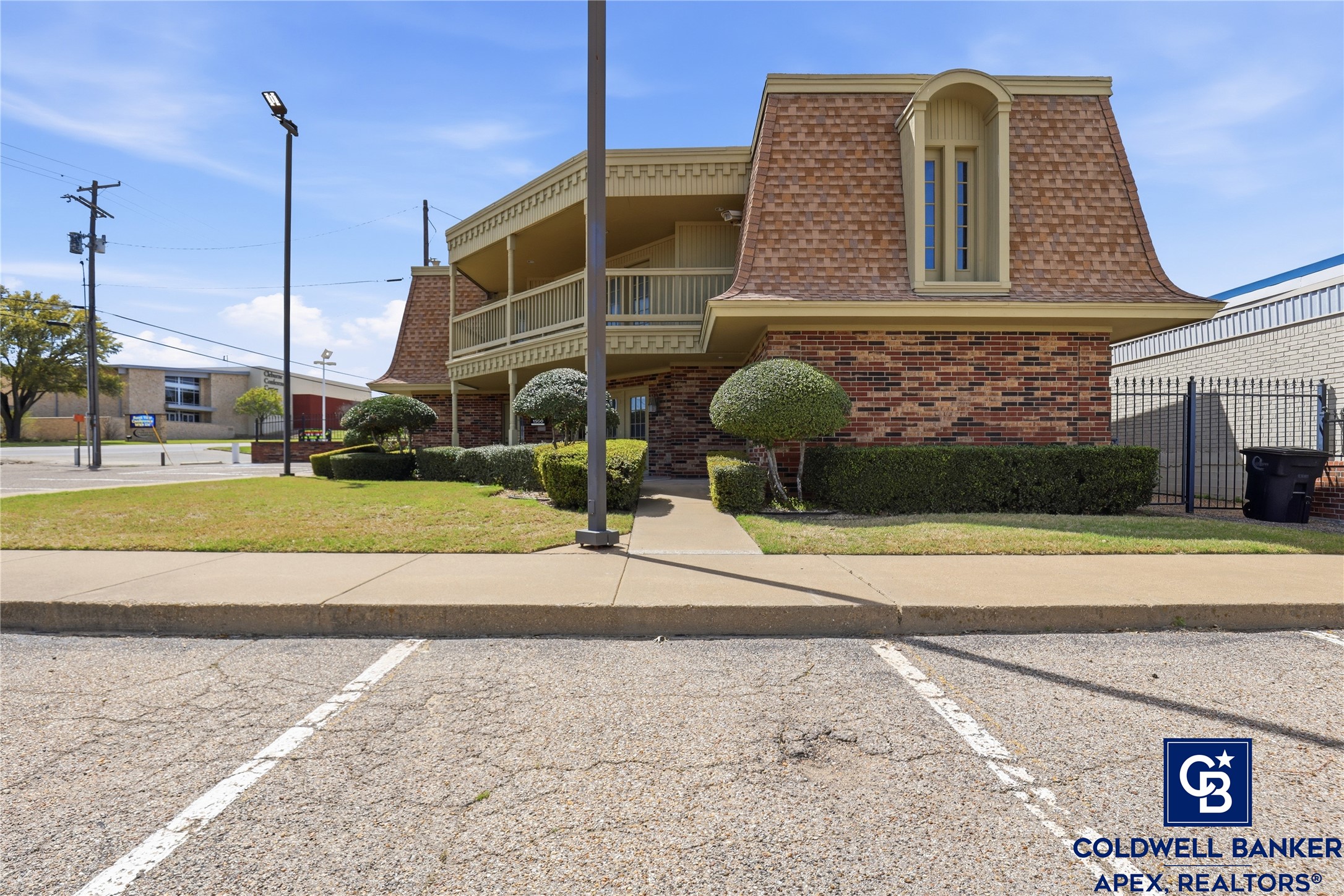 1500 W Henderson Street Cleburne TX 76033