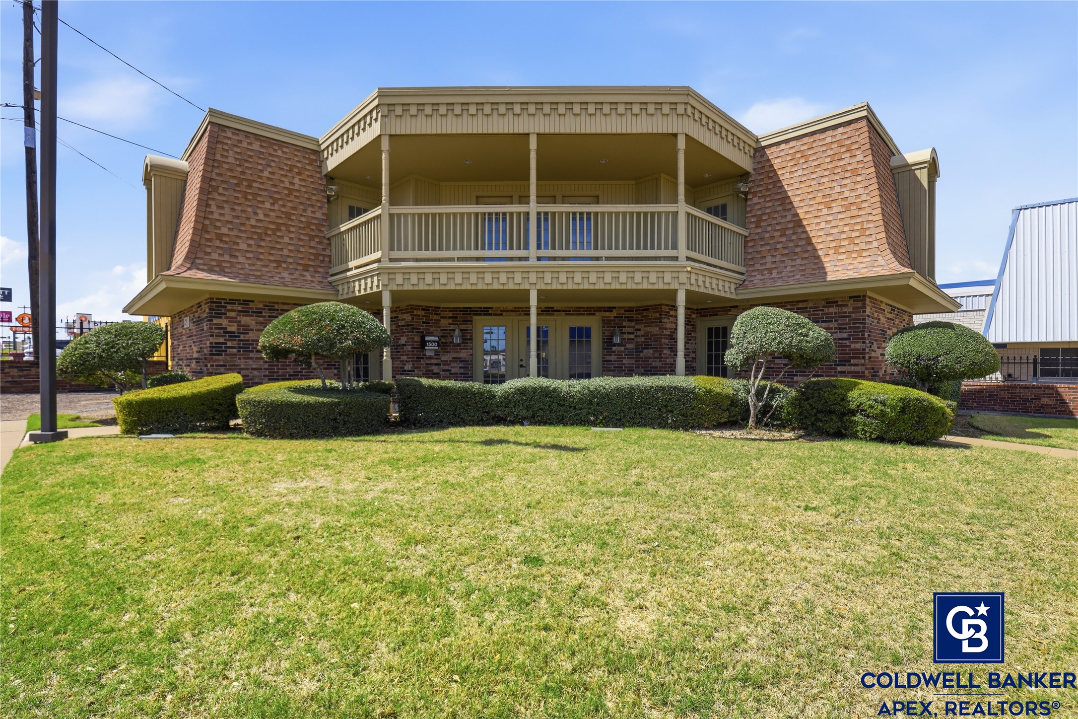 1500 W Henderson Street Cleburne TX 76033