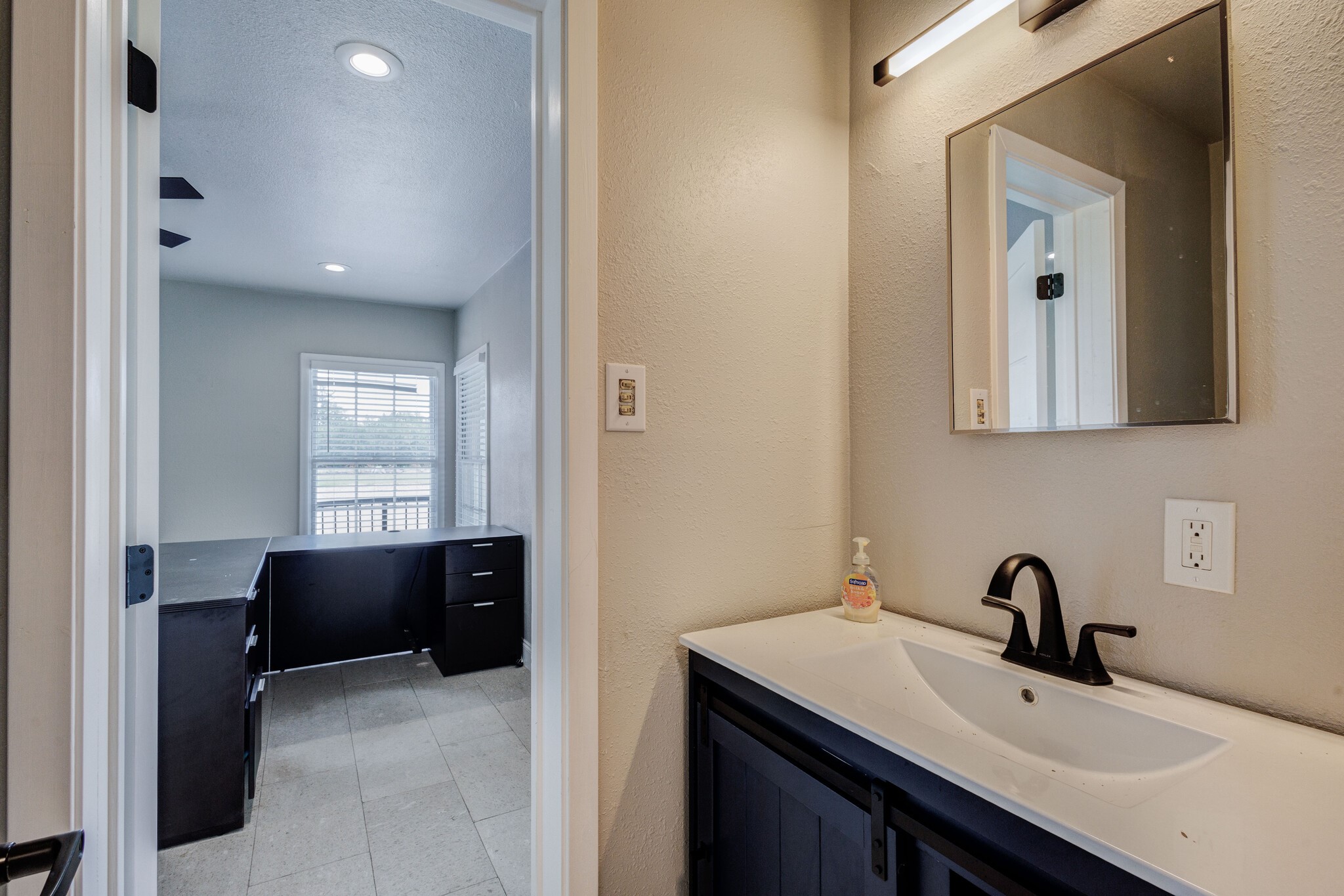 4877 Sam Rayburn Highway Anna TX 75409
