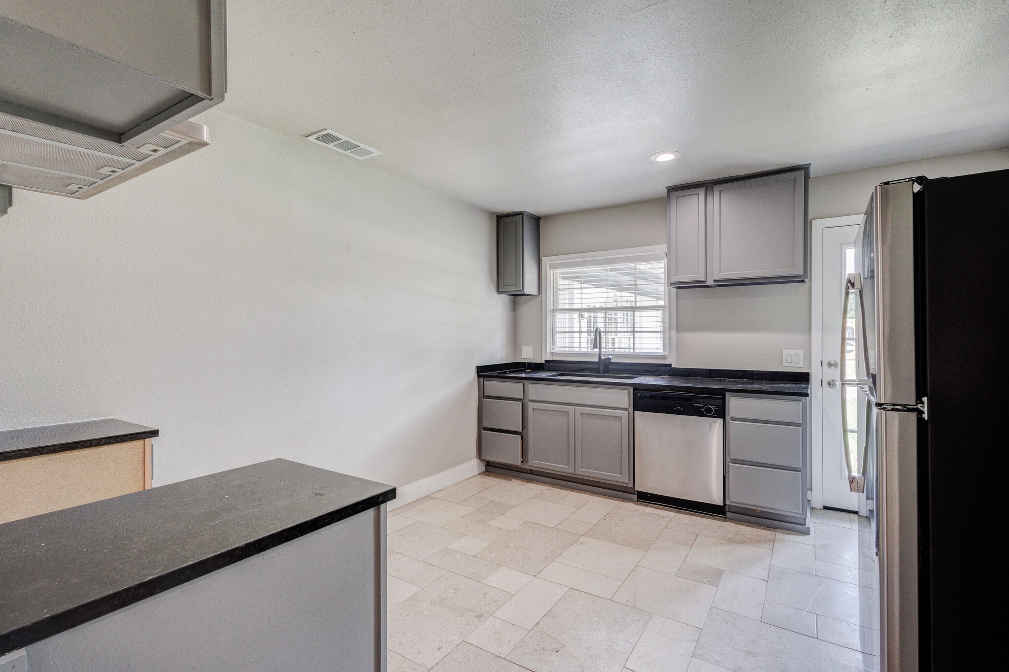 4877 Sam Rayburn Highway Anna TX 75409
