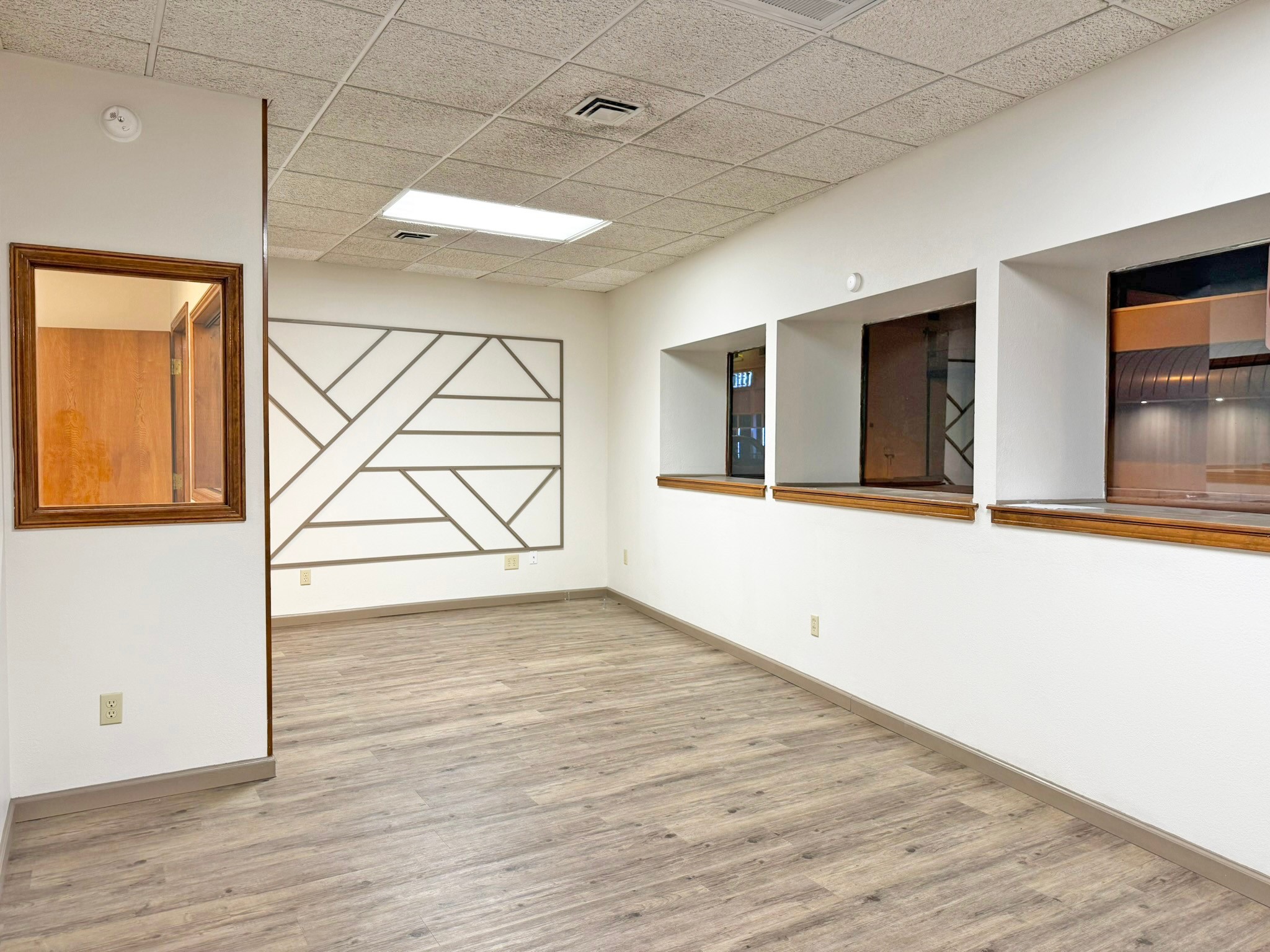 103 E Henderson Street Cleburne TX 76031