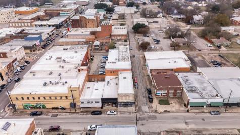 2402 Stonewall Street Greenville TX 75401