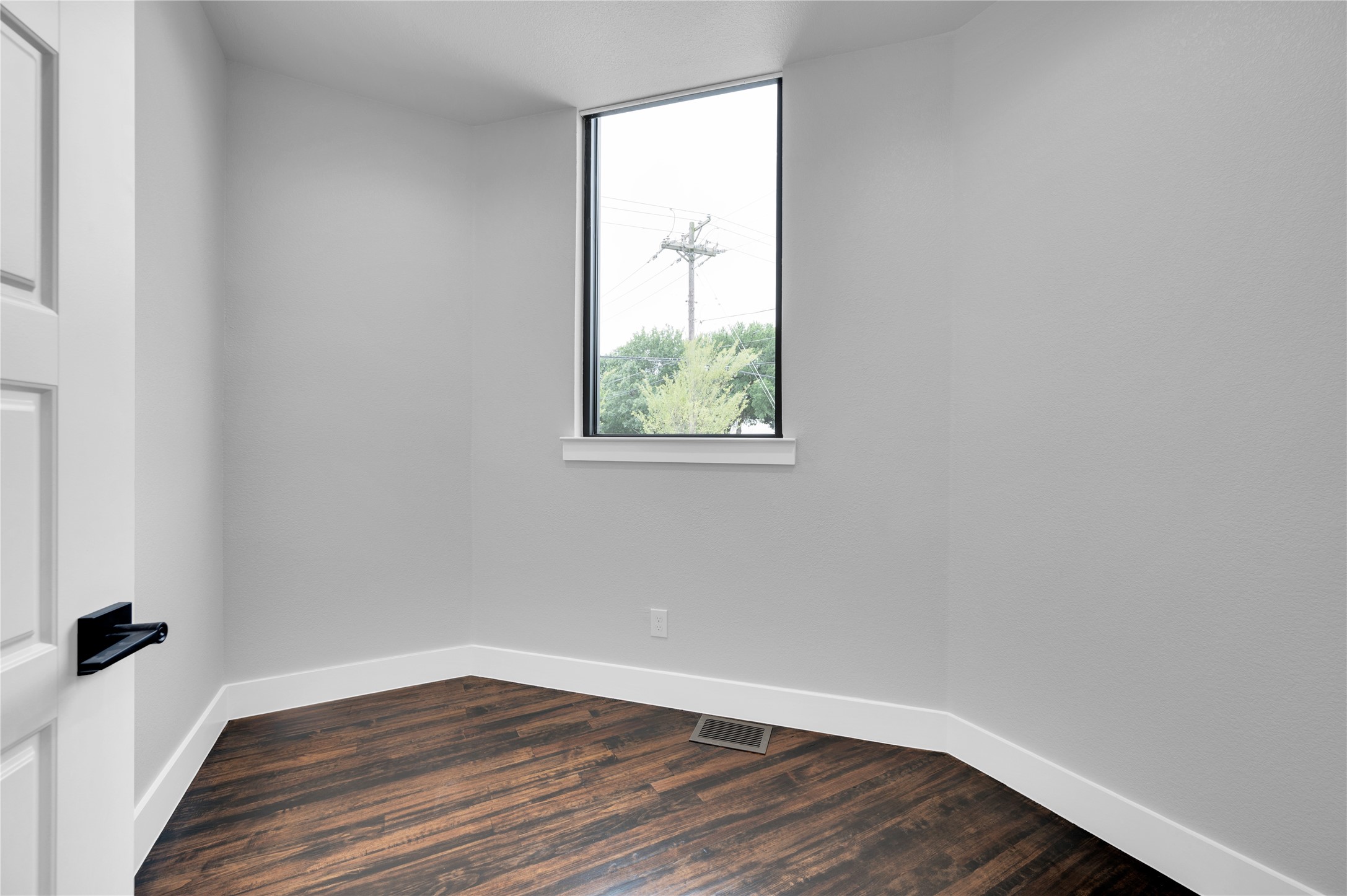 501 W Avenue F Midlothian TX 76065