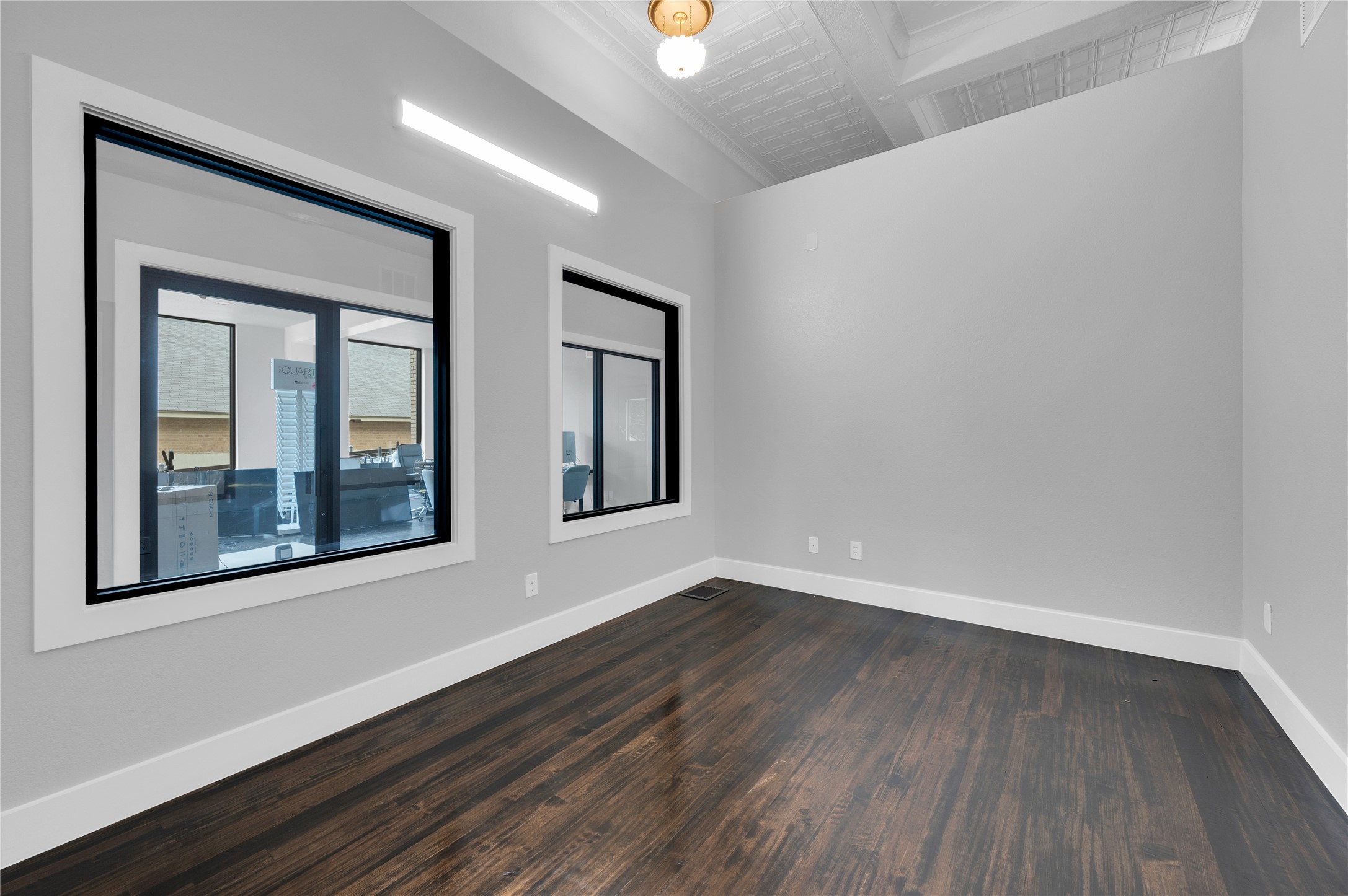 501 W Avenue F Midlothian TX 76065