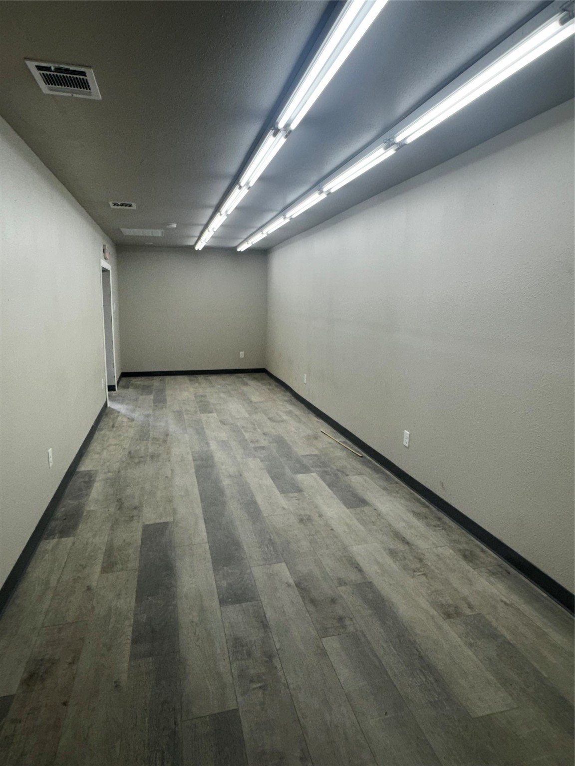 208 S Central Street Ferris TX 75125