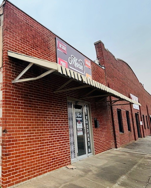 114 W Woodard Denison TX 75021