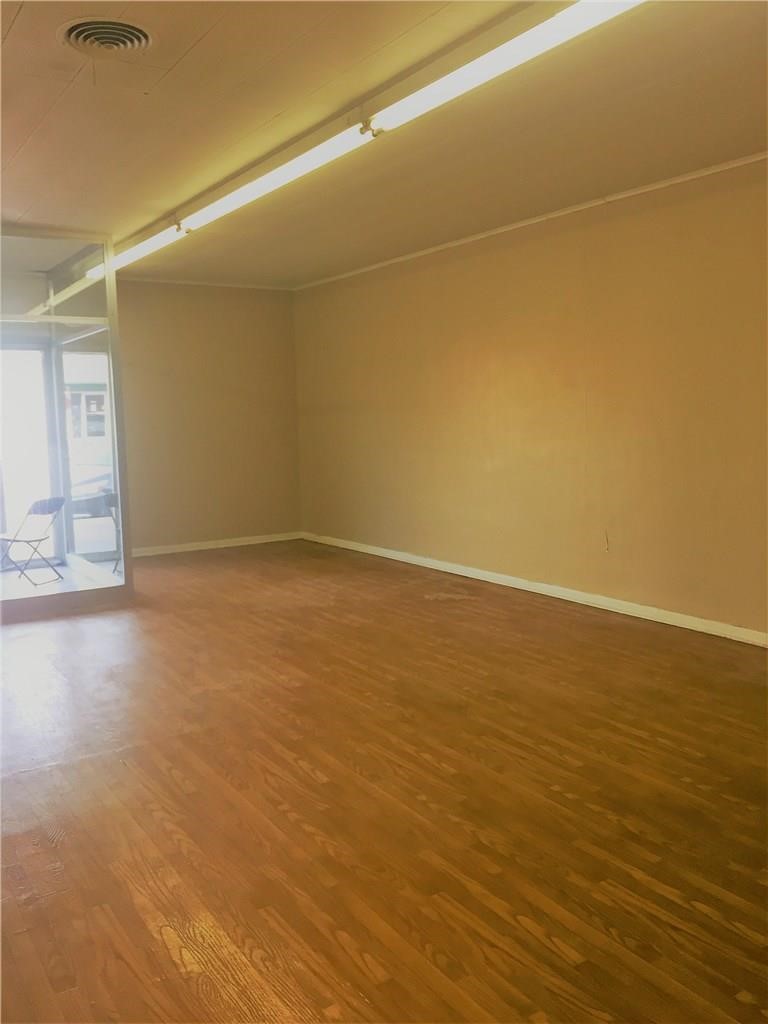 114 W Woodard Denison TX 75021