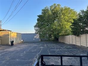 117 Melbourne Hurst TX 76053