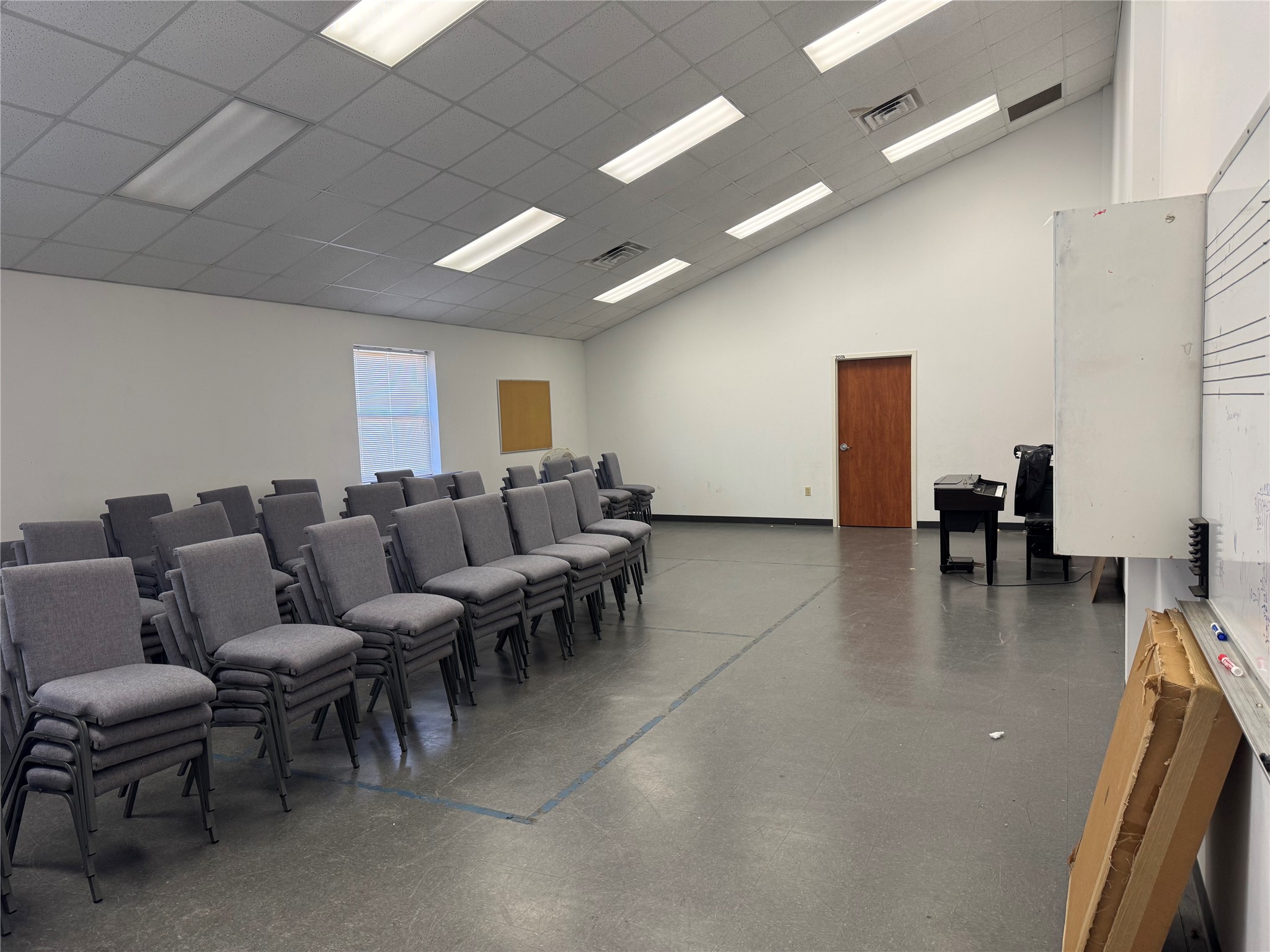 2045 SE Green Oaks Boulevard Arlington TX 76017