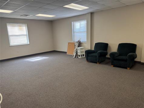 2045 SE Green Oaks Boulevard Arlington TX 76017
