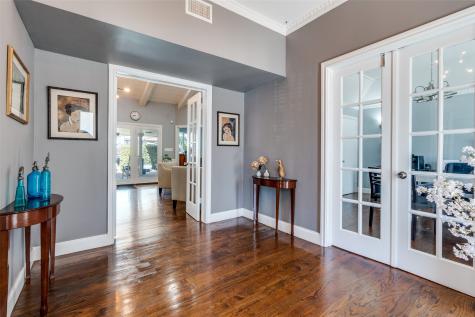 2605 Thomas Avenue Dallas TX 75204