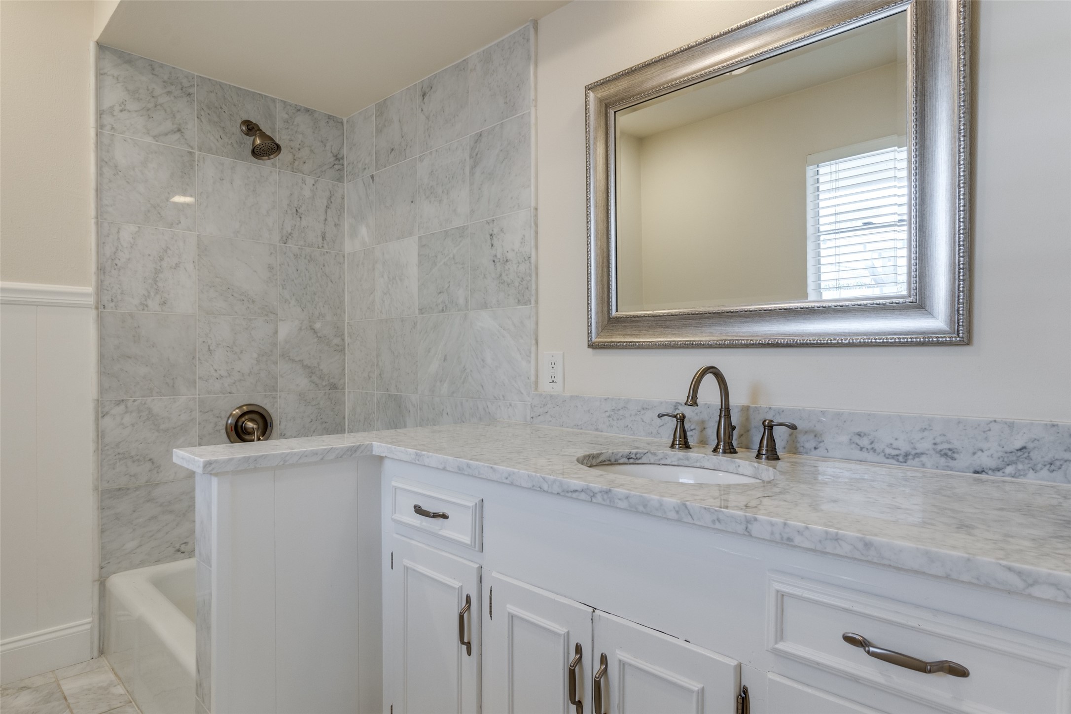 2605 Thomas Avenue Dallas TX 75204