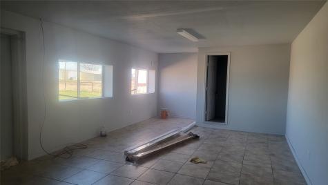 1969 Interstate Highway 30 W Greenville TX 75402