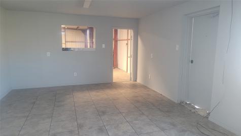 1969 Interstate Highway 30 W Greenville TX 75402