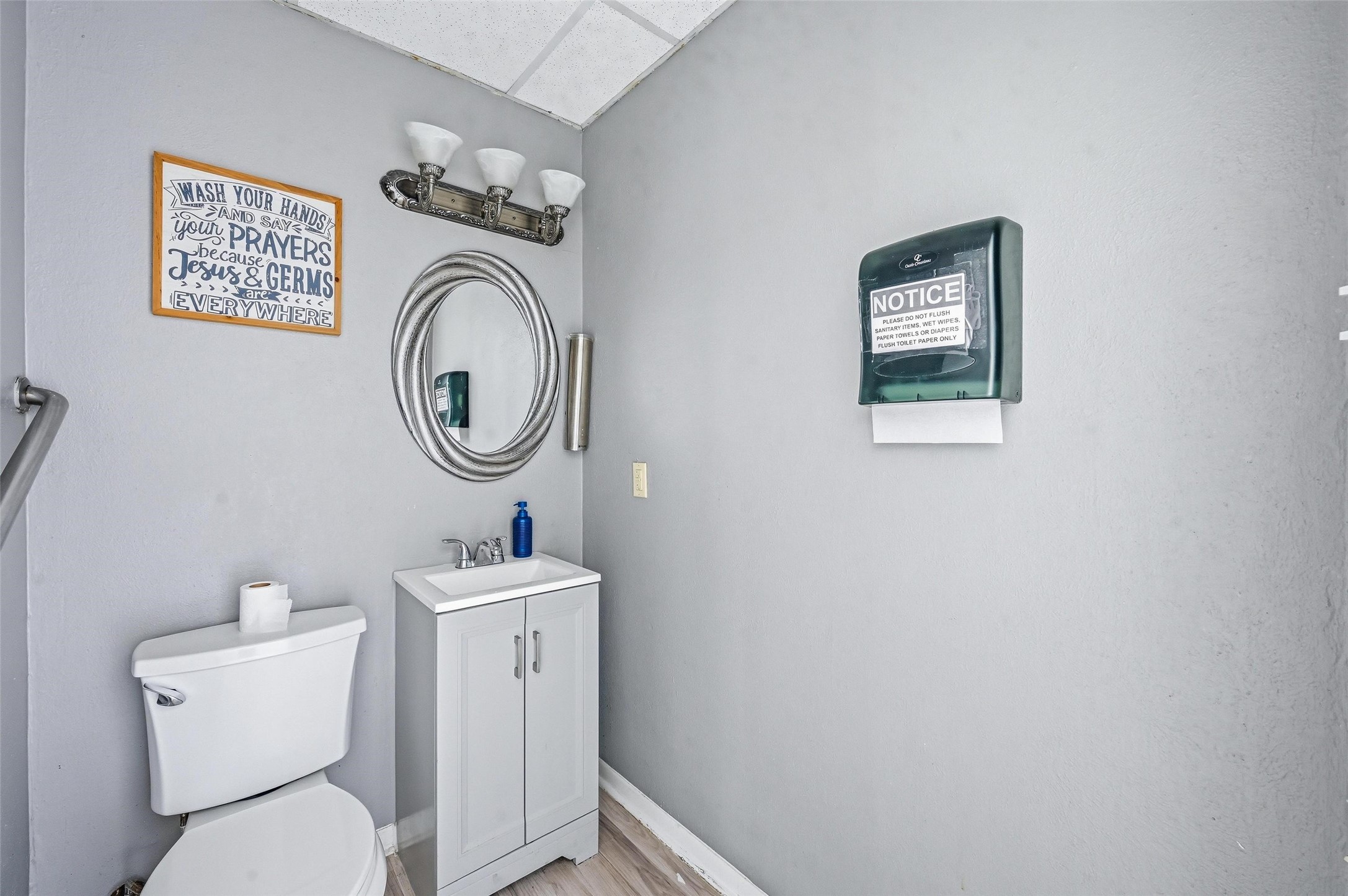 216 Dalton Drive Desoto TX 75115