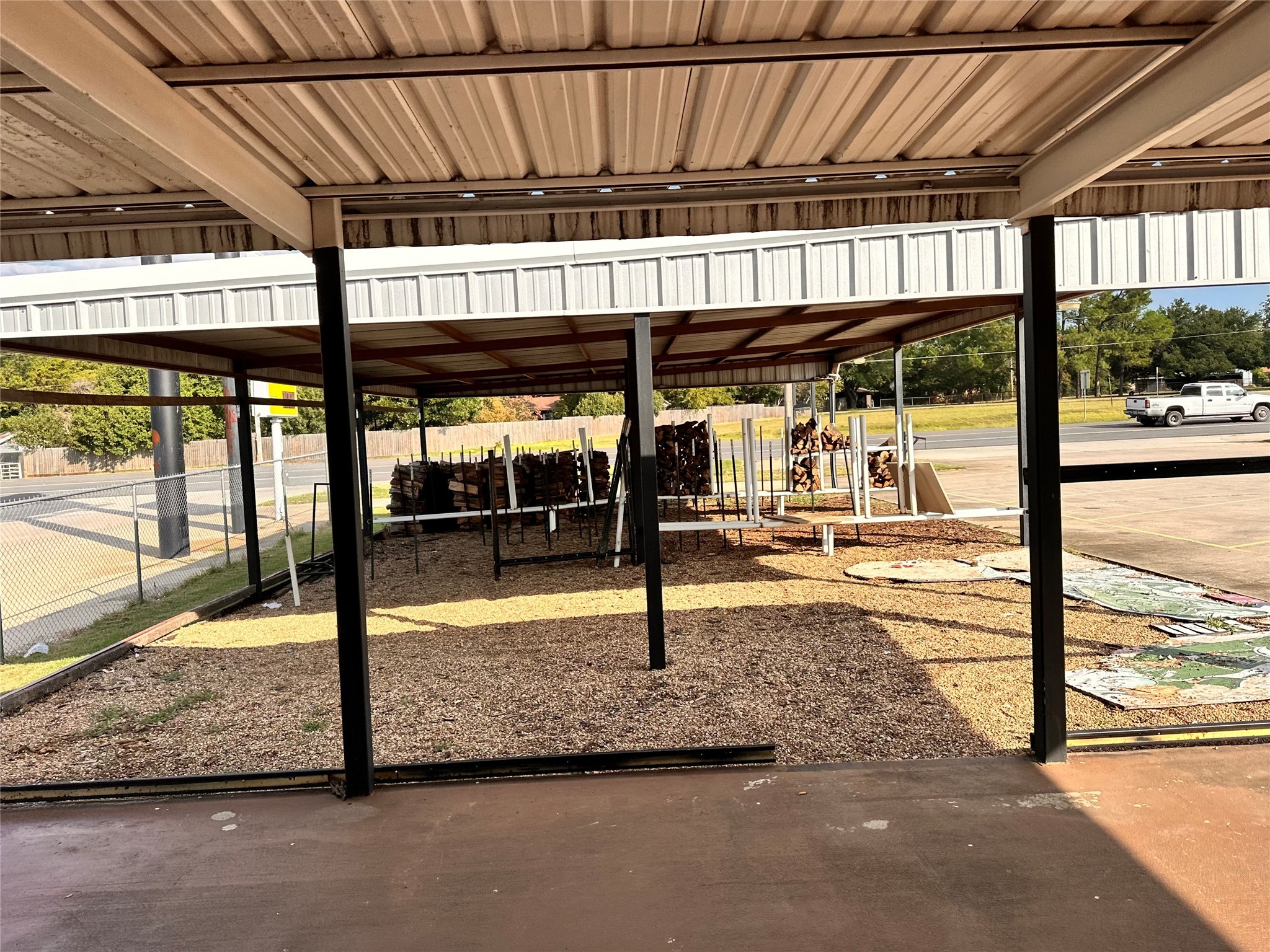 1137 S Highway 377 Pilot Point TX 76258