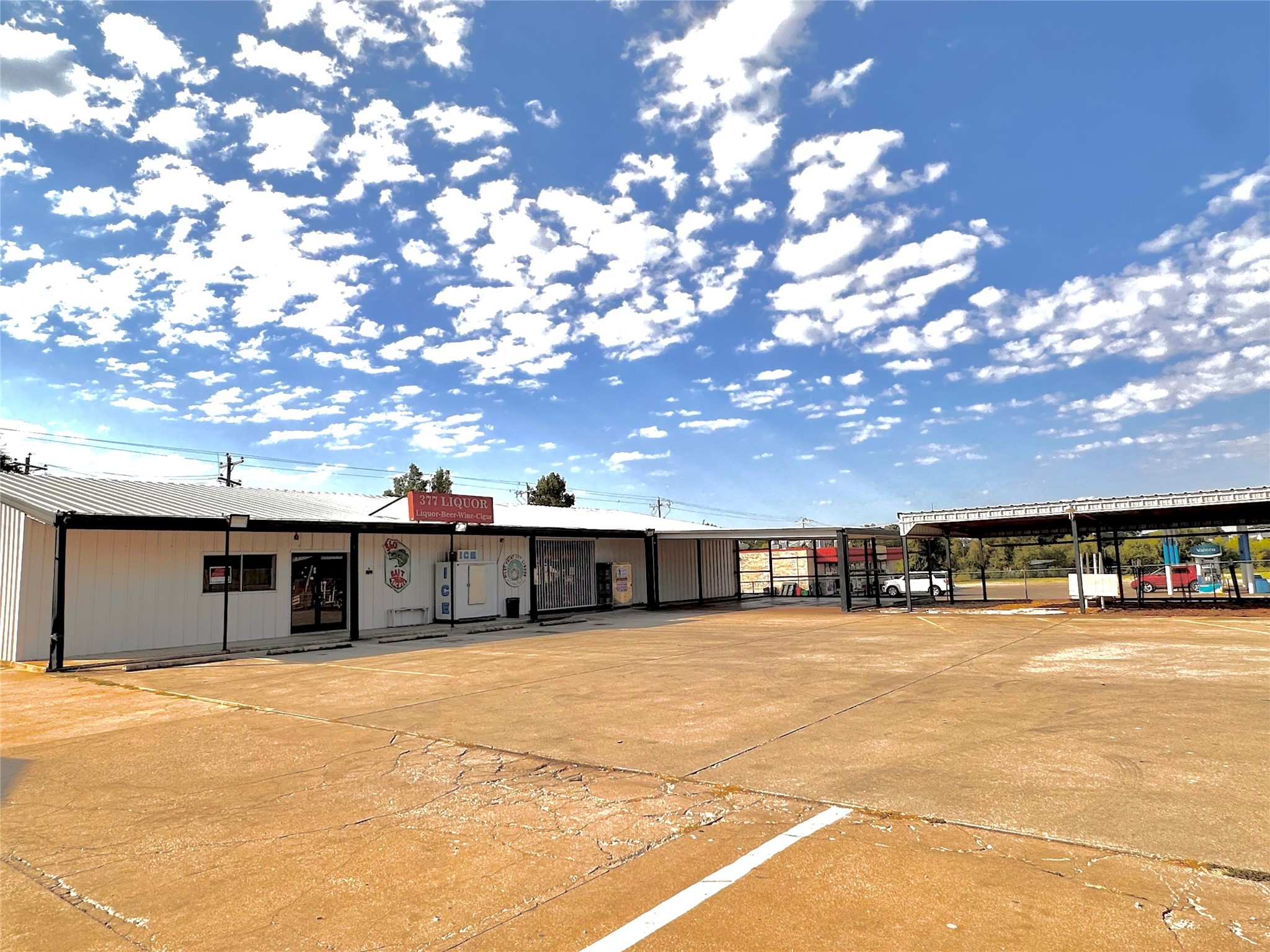 1137 S Highway 377 Pilot Point TX 76258