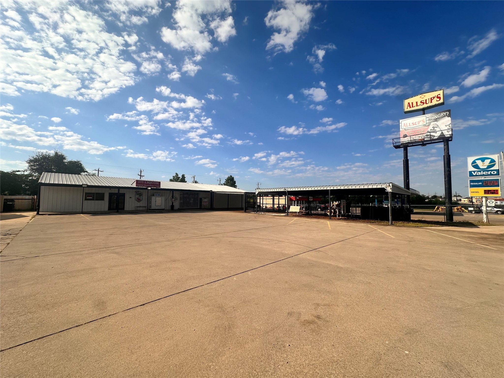 1137 S Highway 377 Pilot Point TX 76258