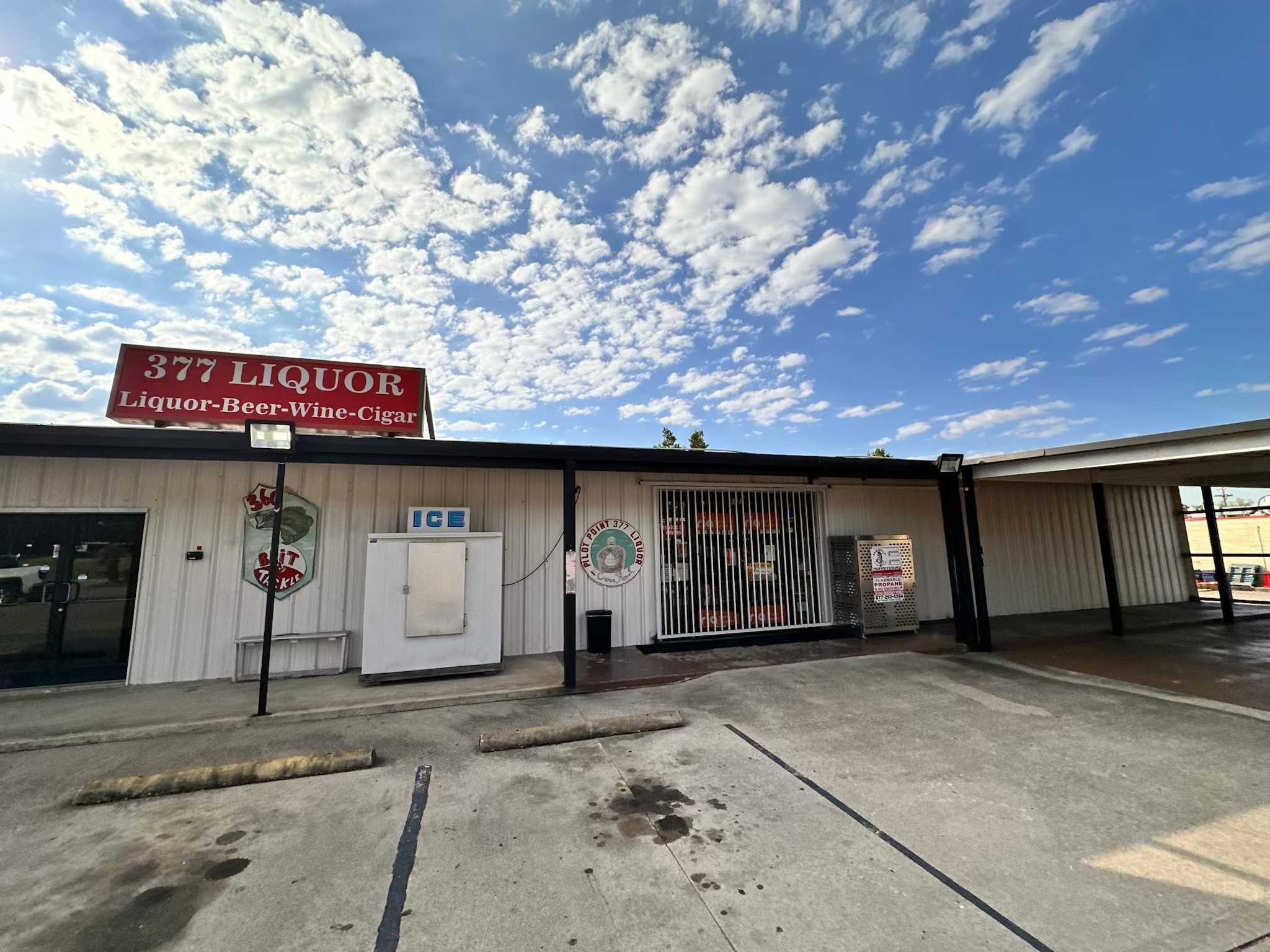 1137 S Highway 377 Pilot Point TX 76258