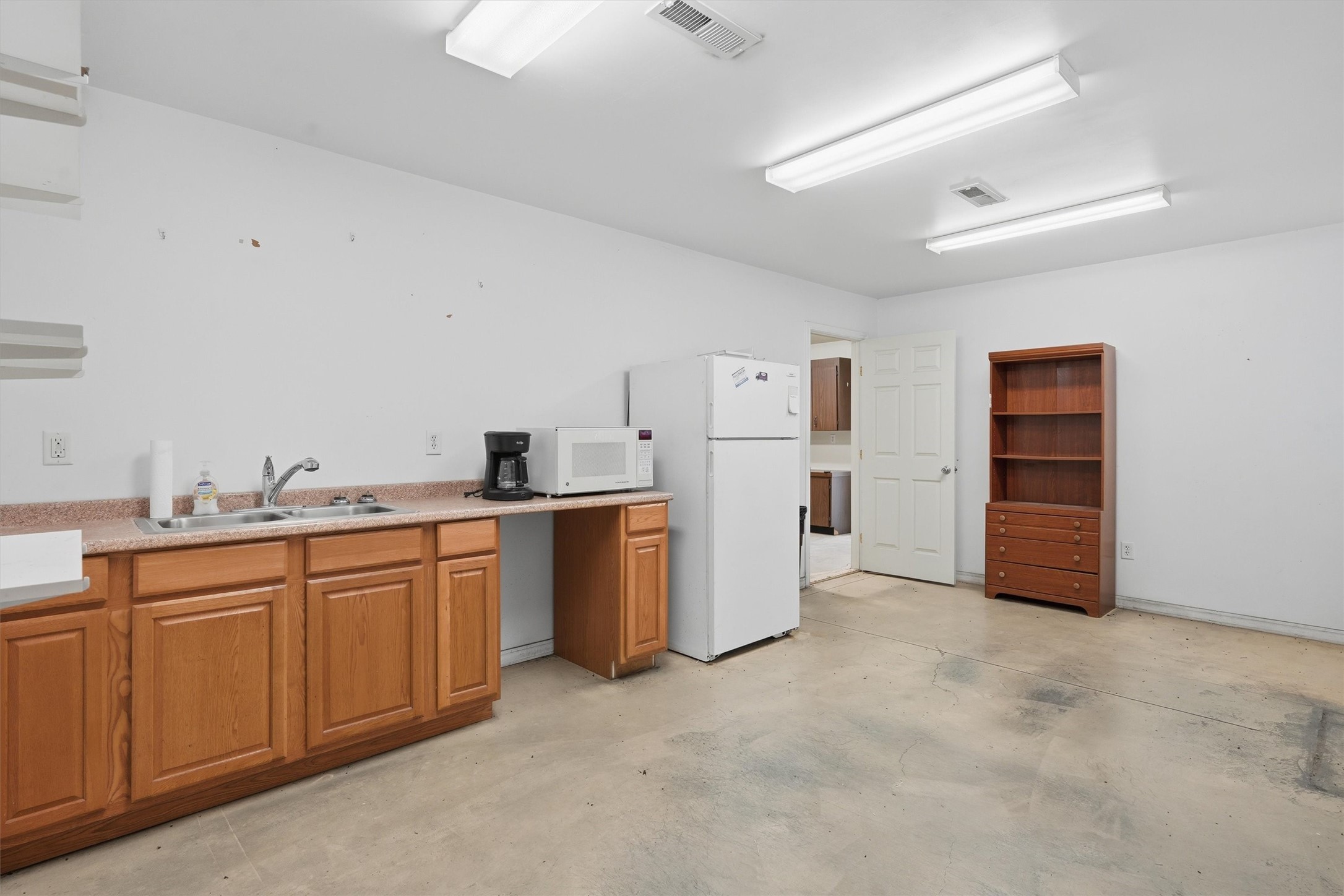 2375 Sunrise Bay Court Granbury TX 76048