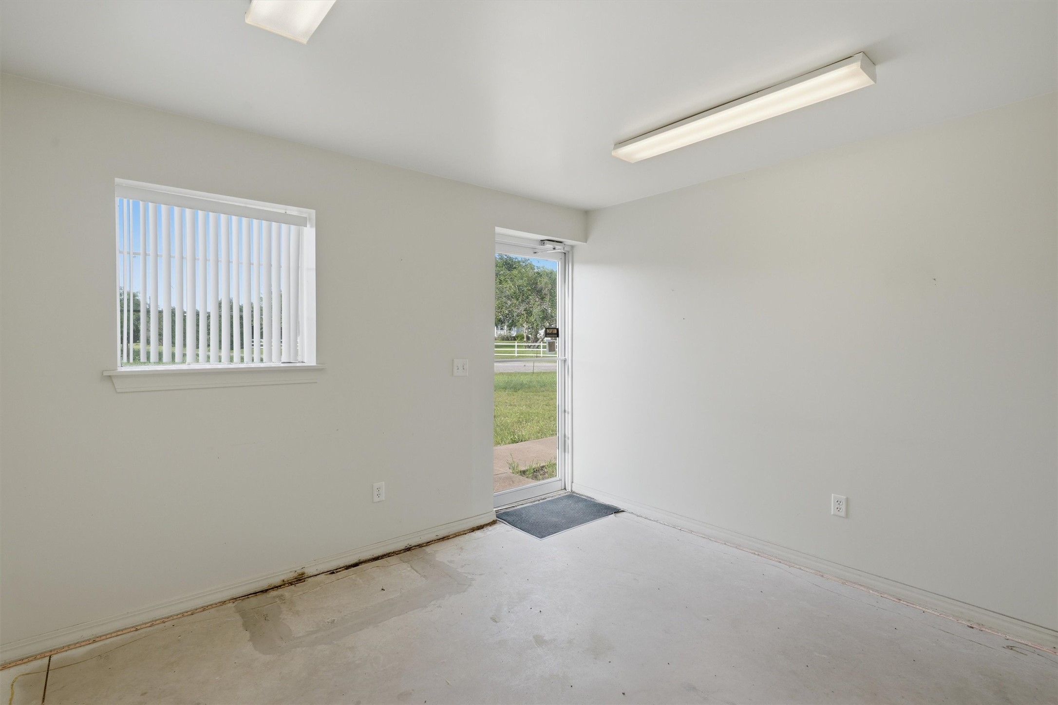 2375 Sunrise Bay Court Granbury TX 76048