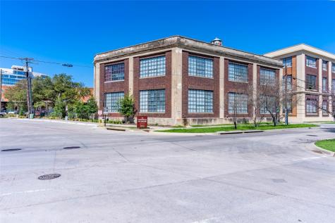 3301 Elm Street Dallas TX 75226