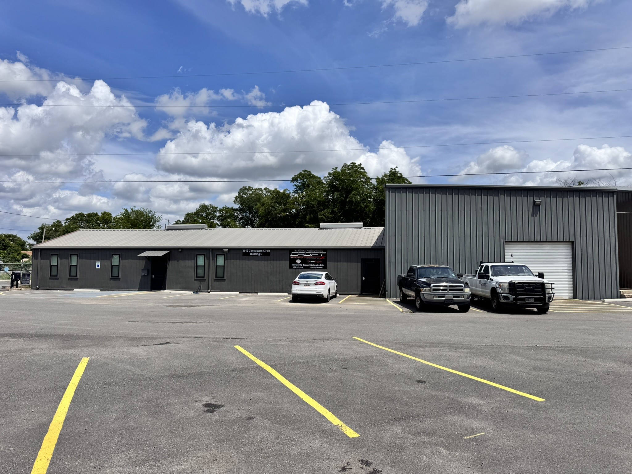 1010 Contractors Circle Bossier City LA 71111