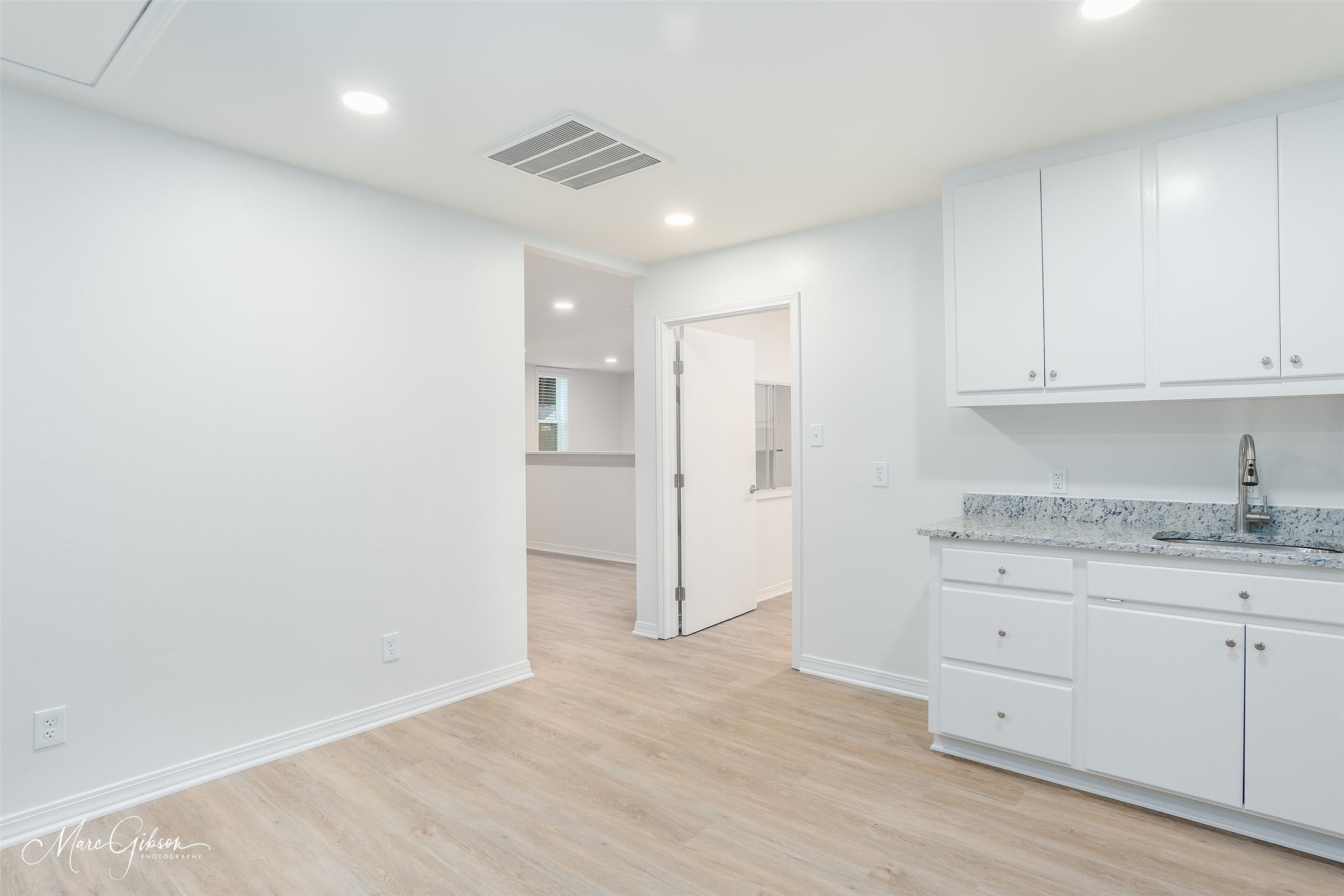 1010 Contractors Circle Bossier City LA 71111
