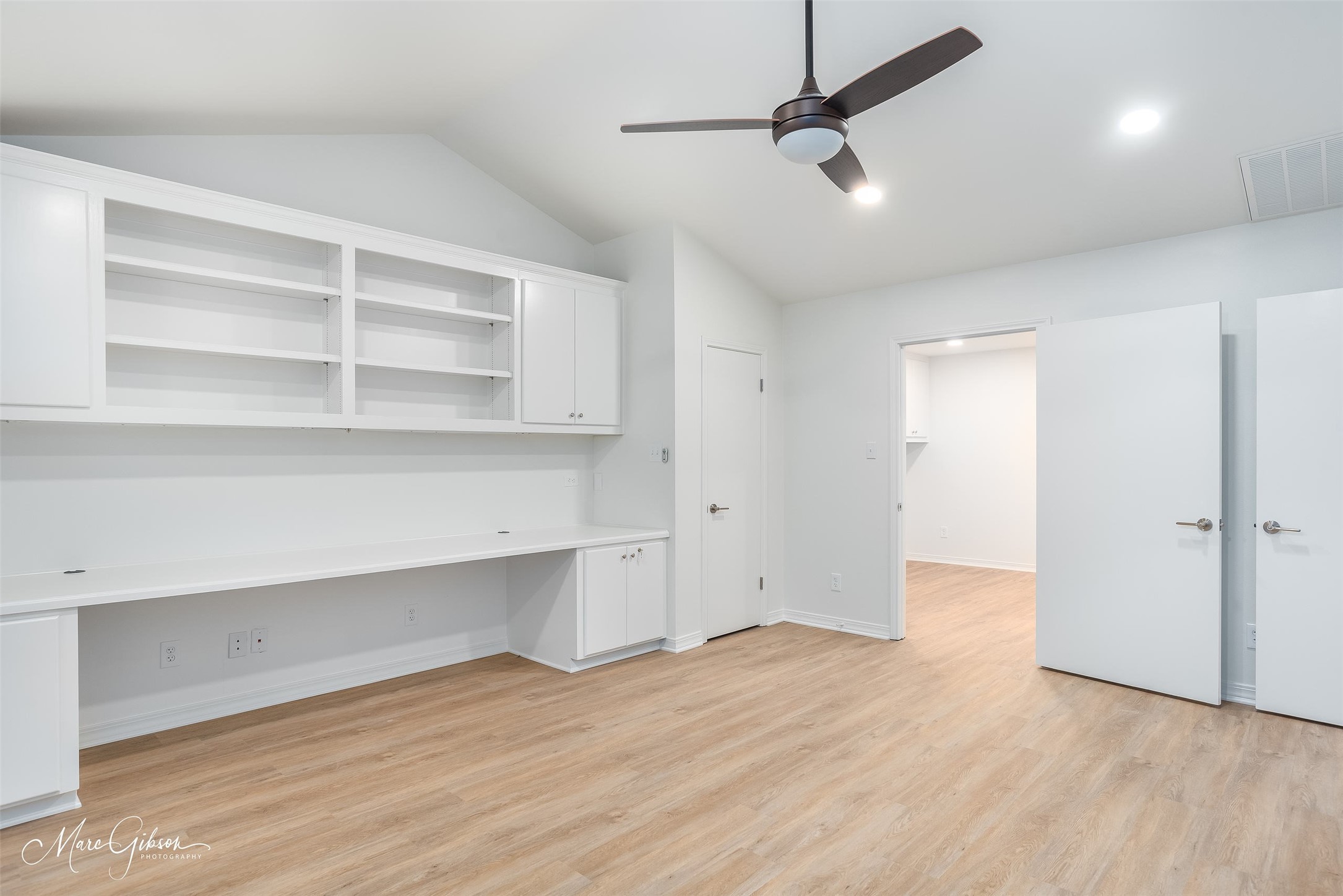 1010 Contractors Circle Bossier City LA 71111