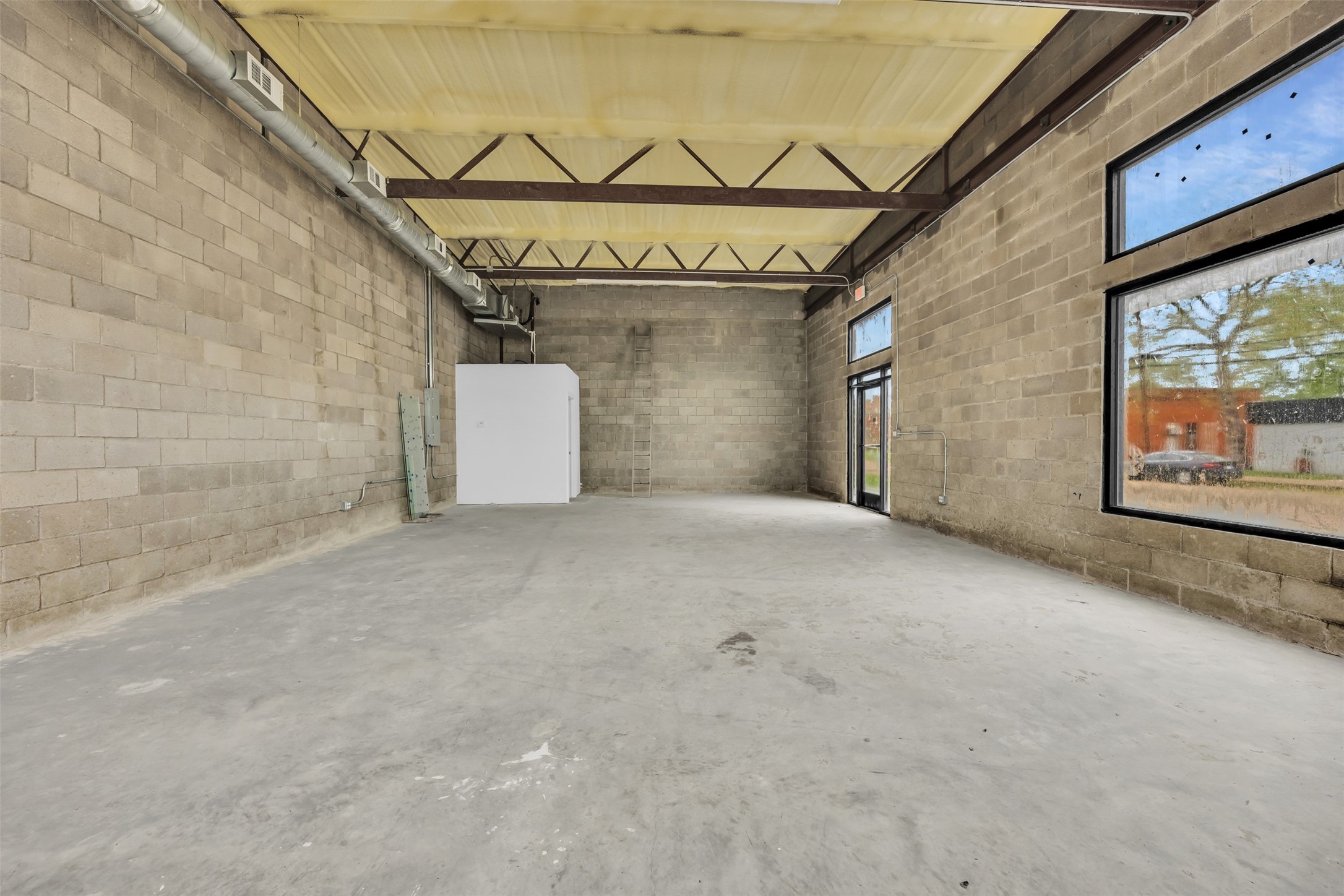 116 E Calhoun Street Rice TX 75155