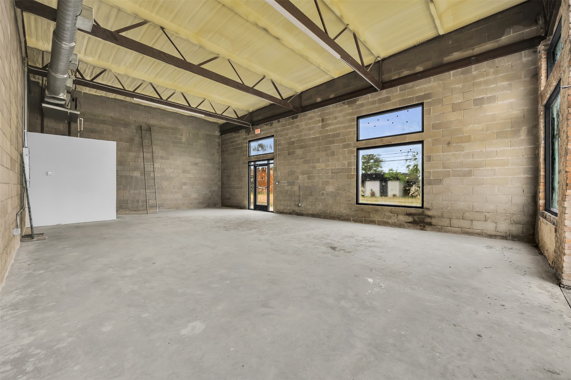 116 E Calhoun Street Rice TX 75155