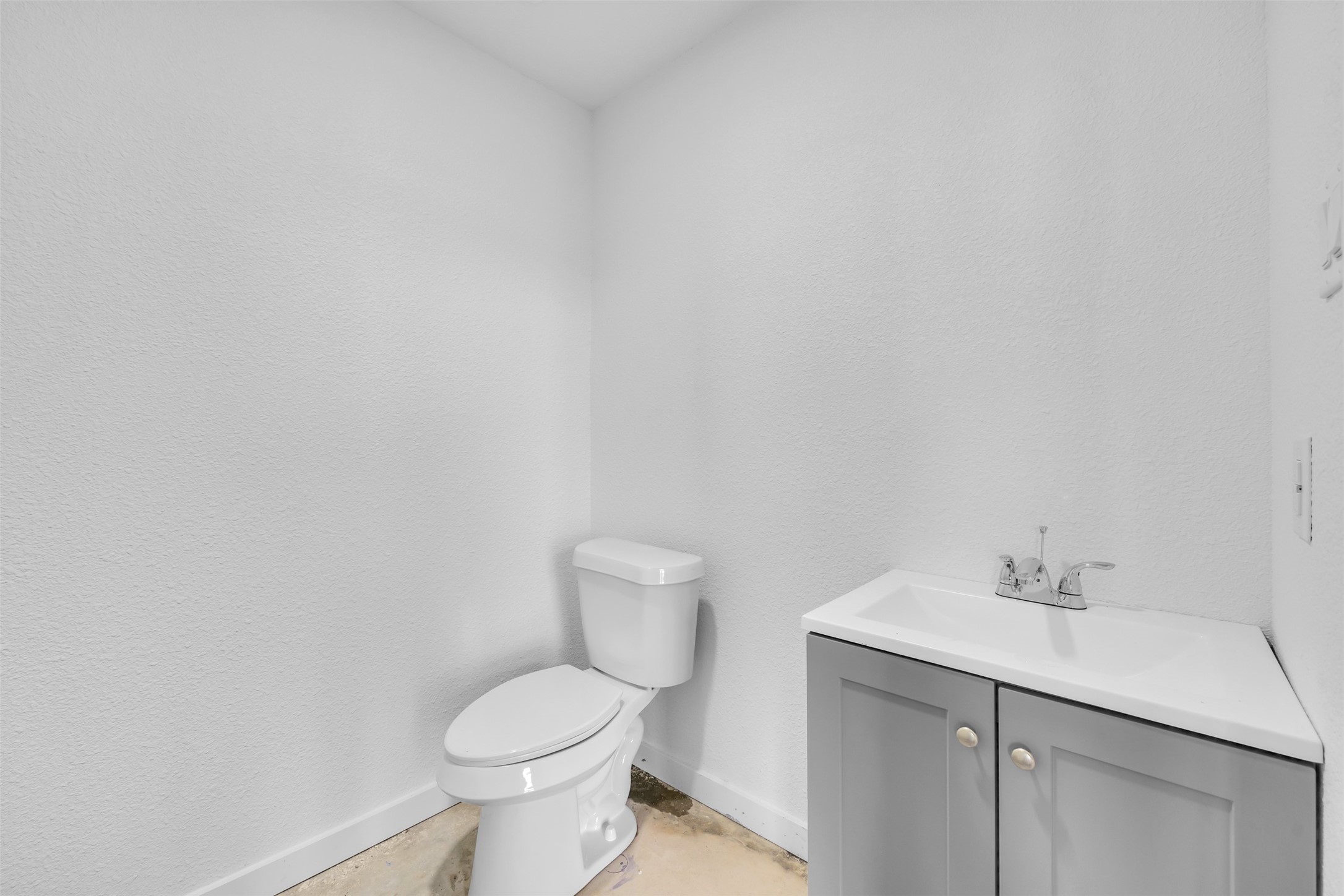 116 E Calhoun Street Rice TX 75155