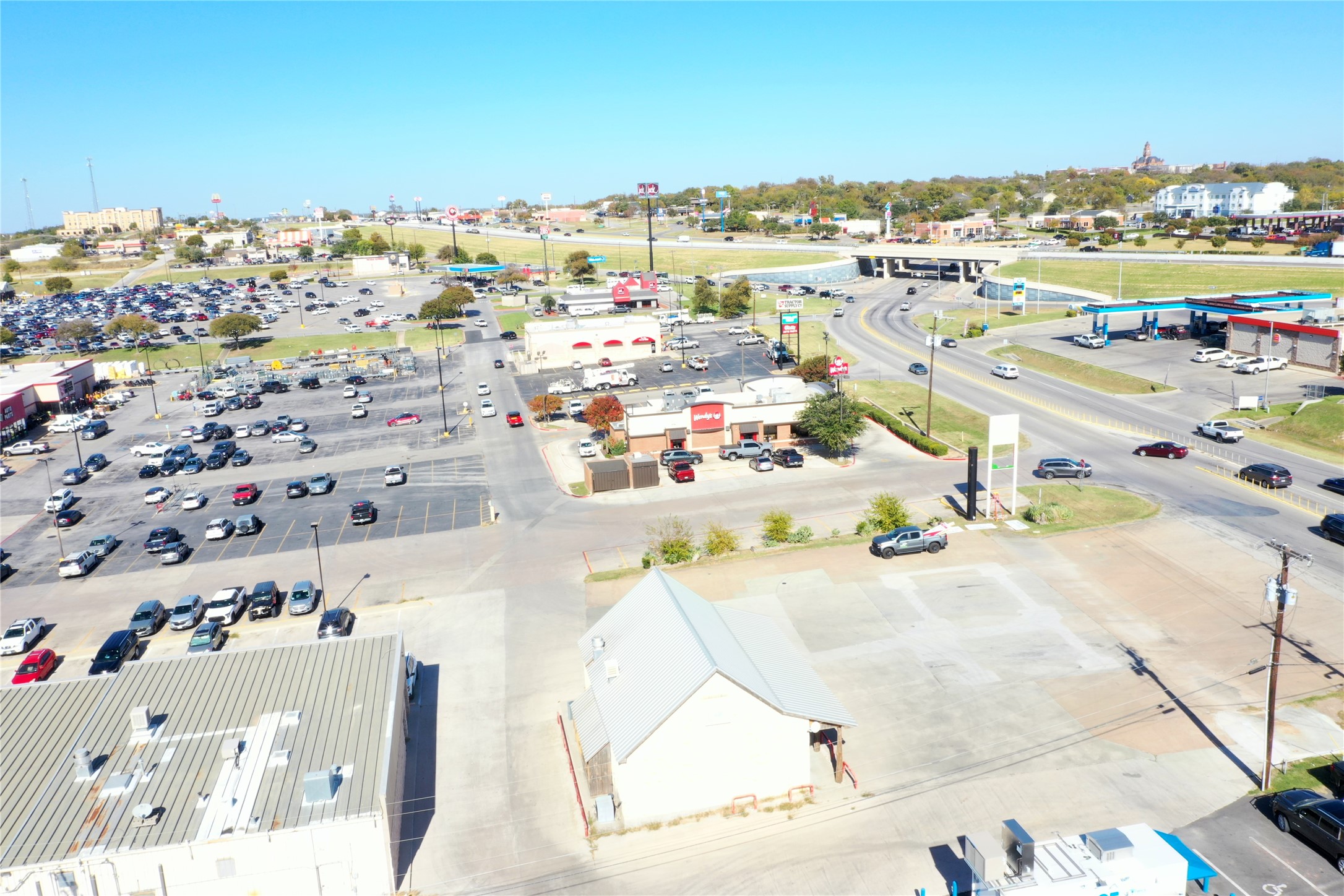 1210 S Fm 51 Decatur TX 76234