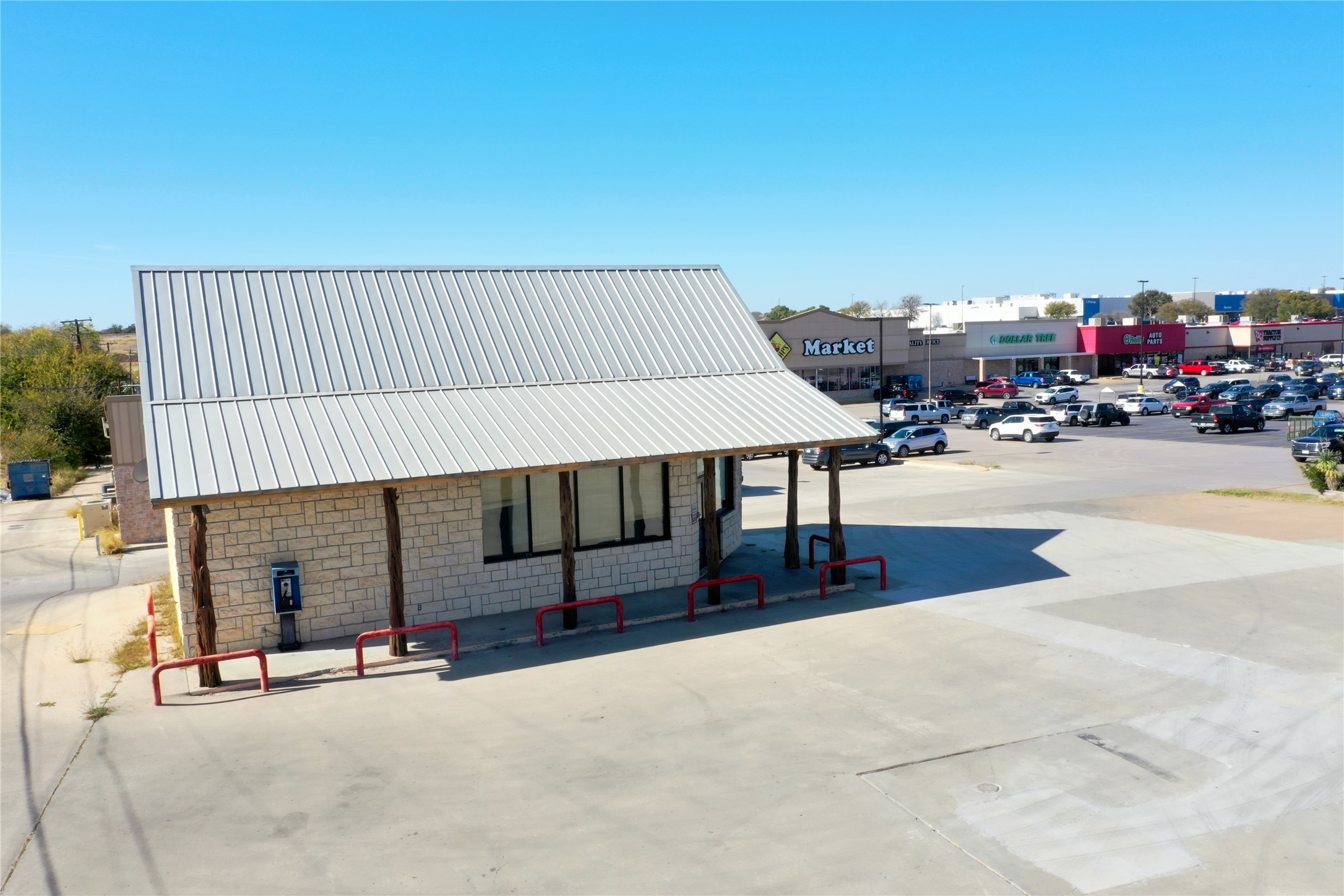 1210 S Fm 51 Decatur TX 76234