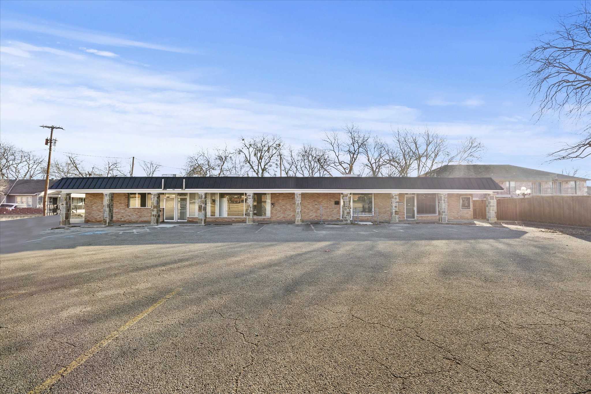 2108 Monroe Street Commerce TX 75428