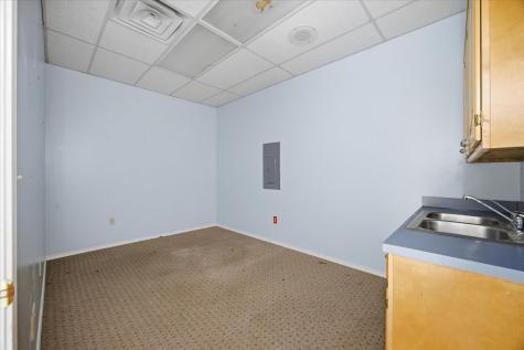 2108 Monroe Street Commerce TX 75428