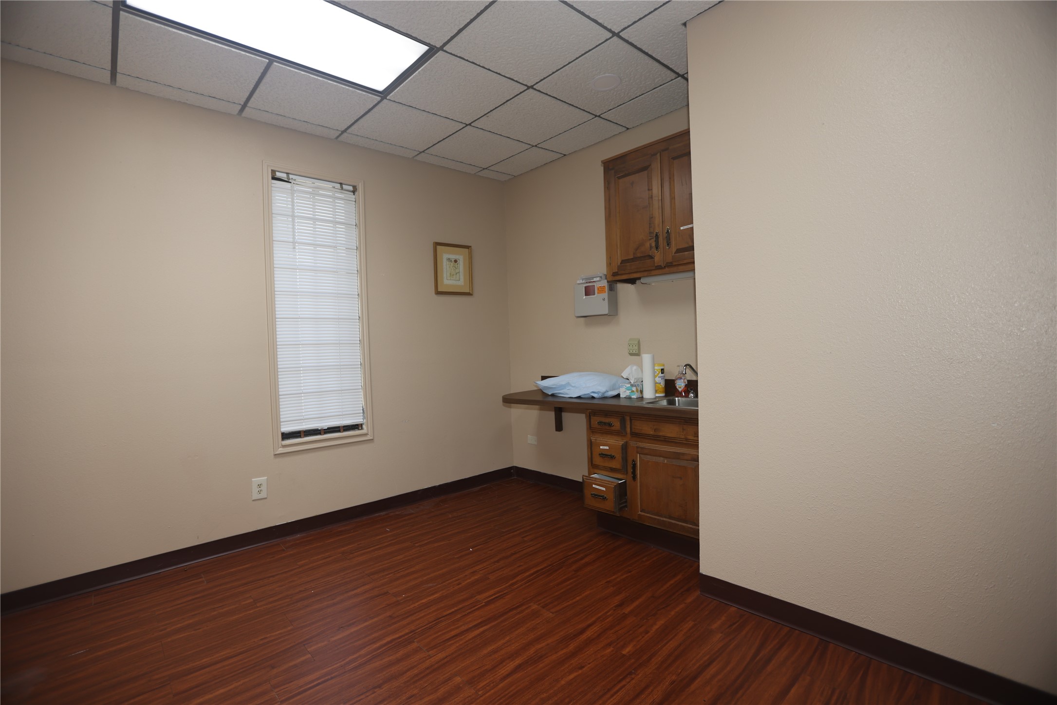 2600 Tibbets Drive Bedford TX 76022