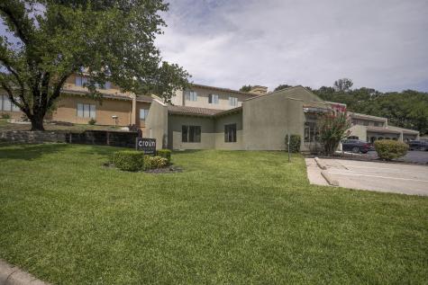1004 N Bowen Road Arlington TX 76012
