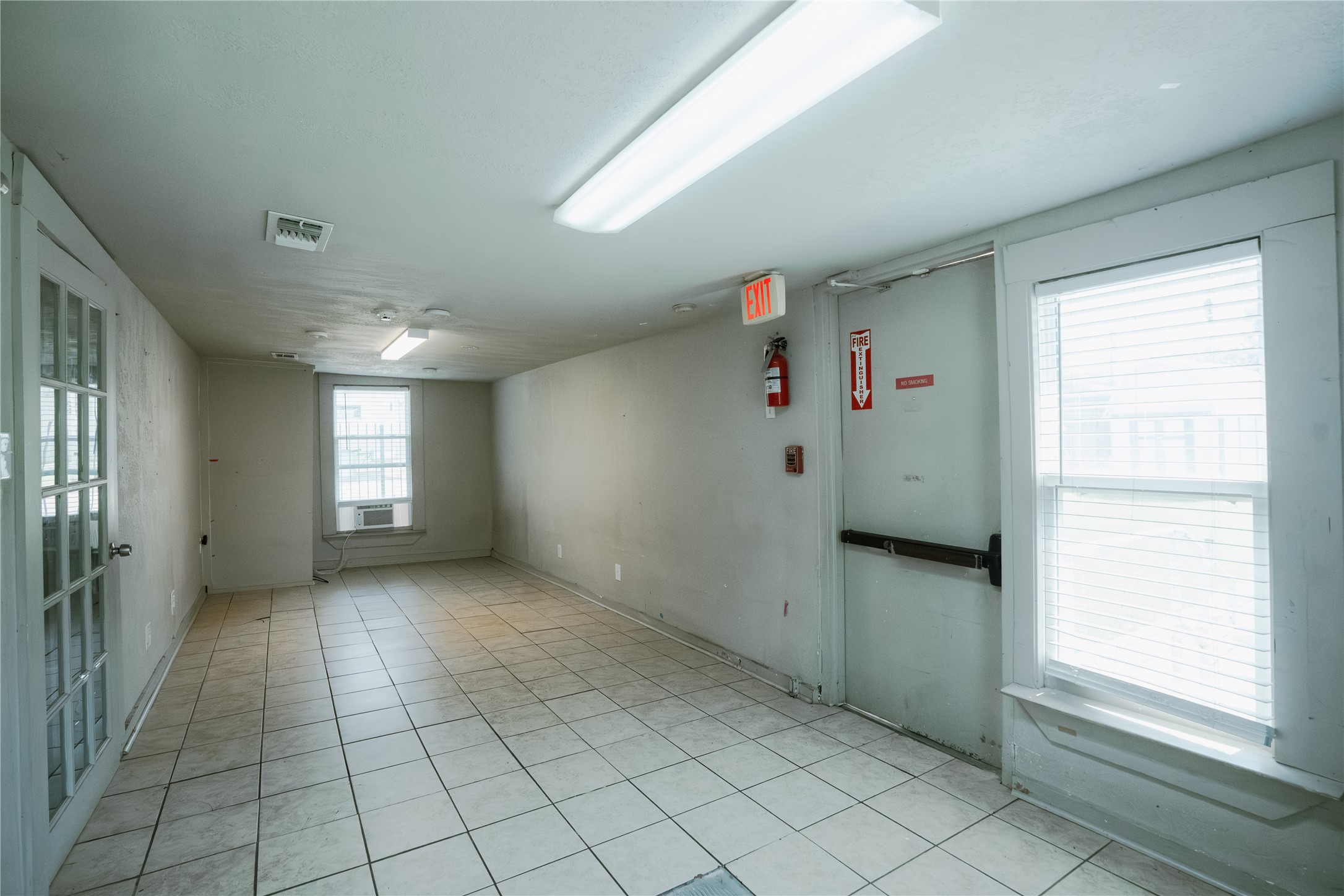 3121 Forest Avenue Fort Worth TX 76112