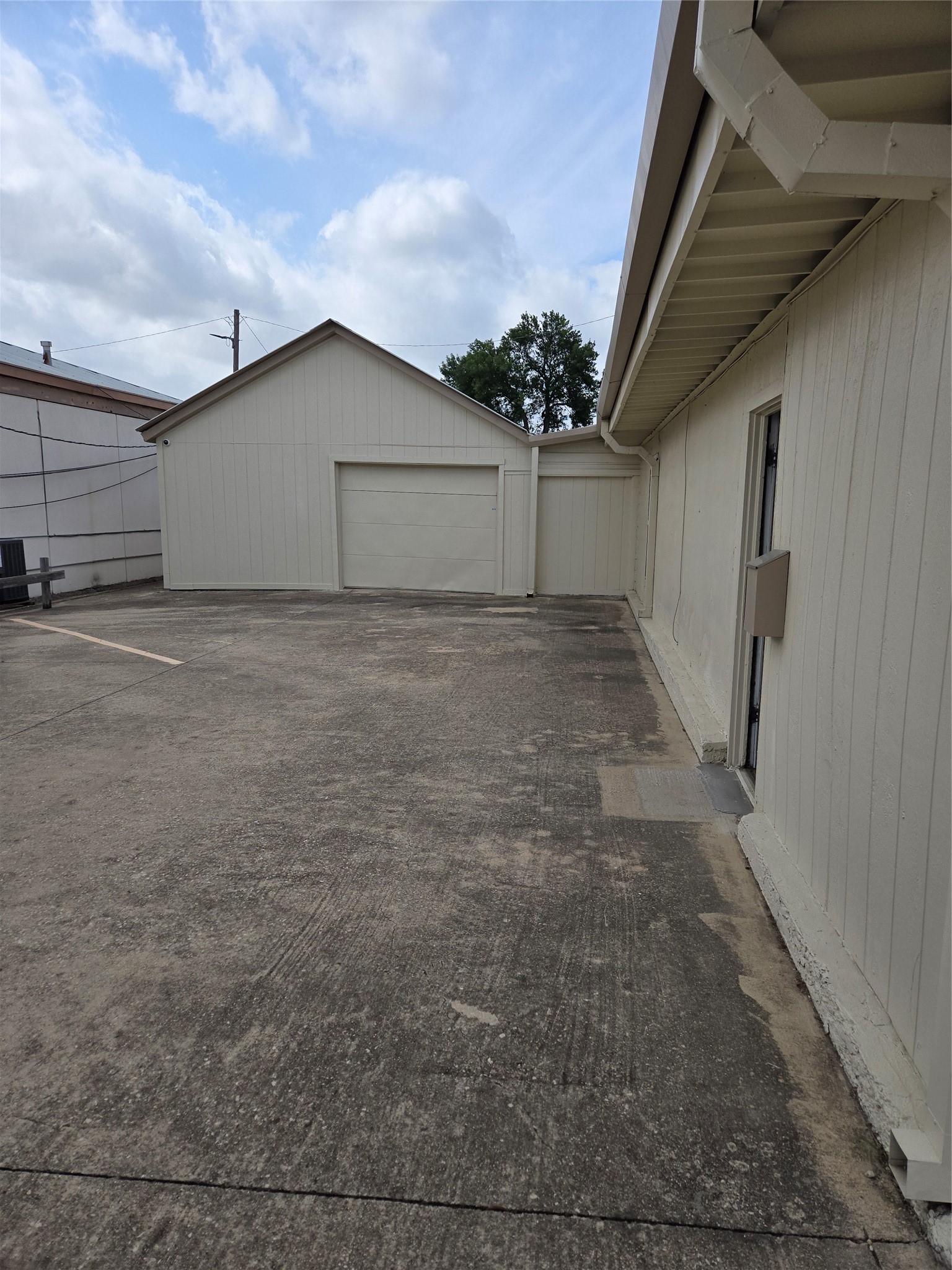 326 E Northwest Highway Grapevine TX 76051