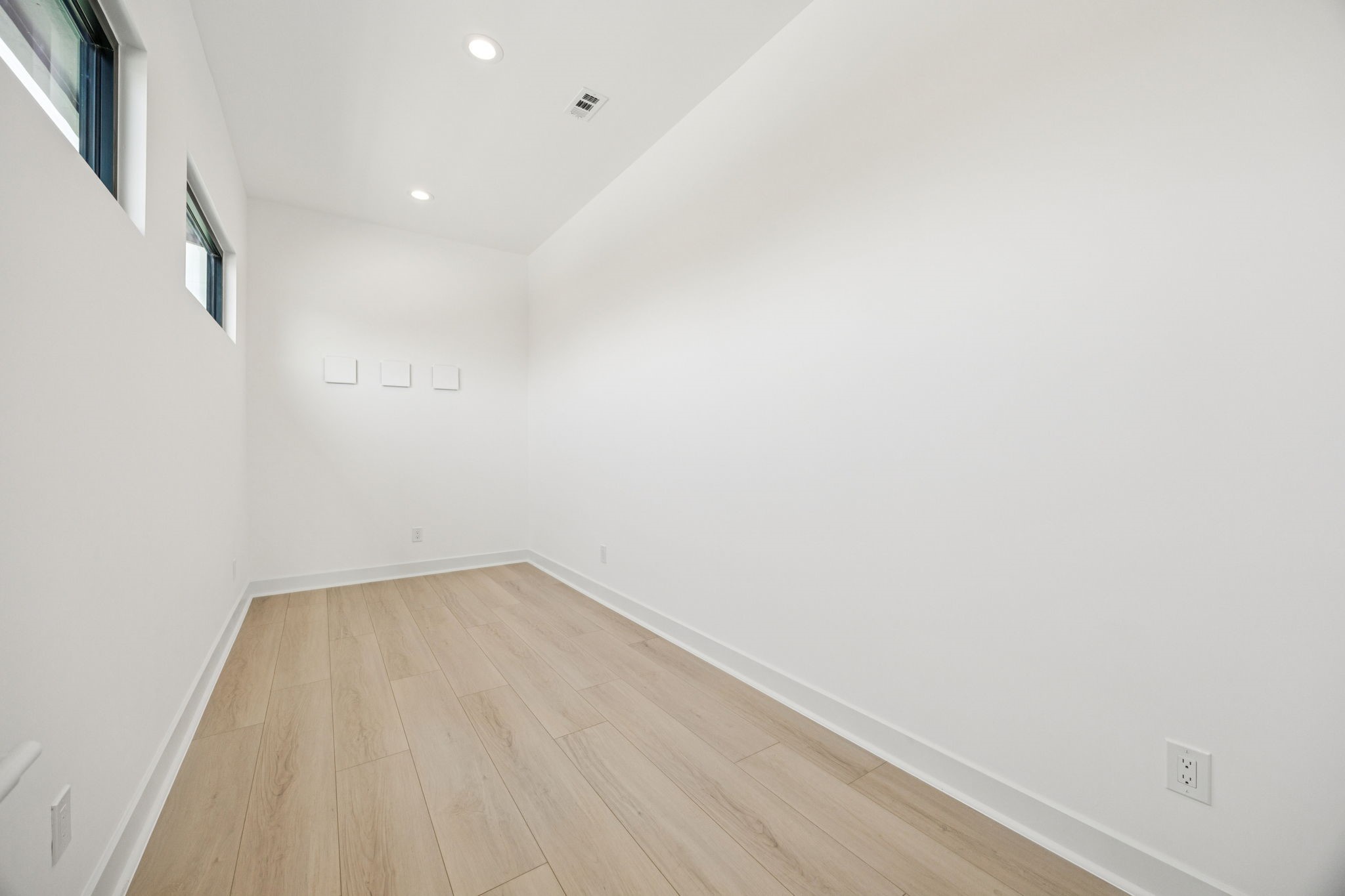 446 S Tyler Street Dallas TX 75208