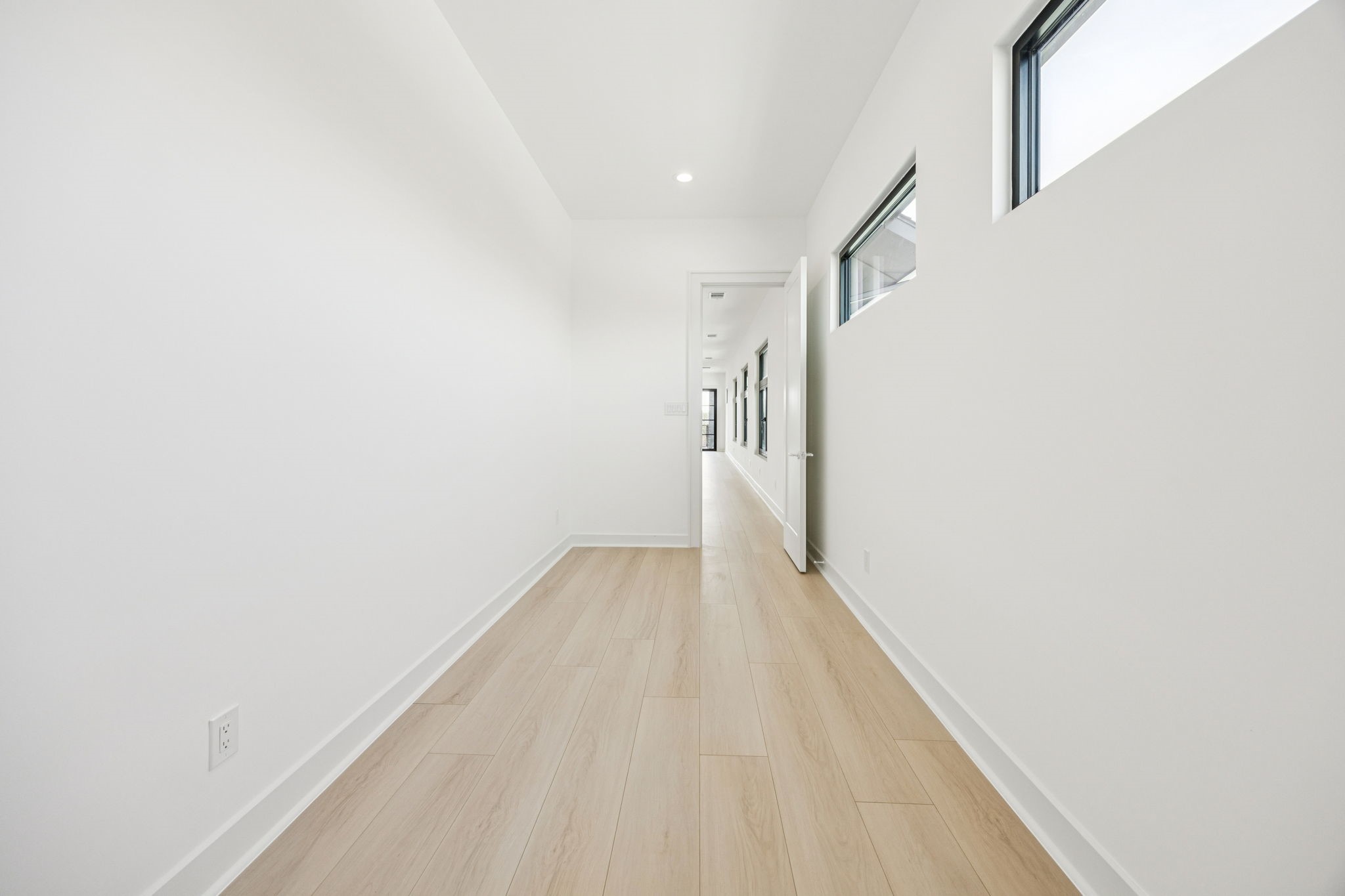 446 S Tyler Street Dallas TX 75208